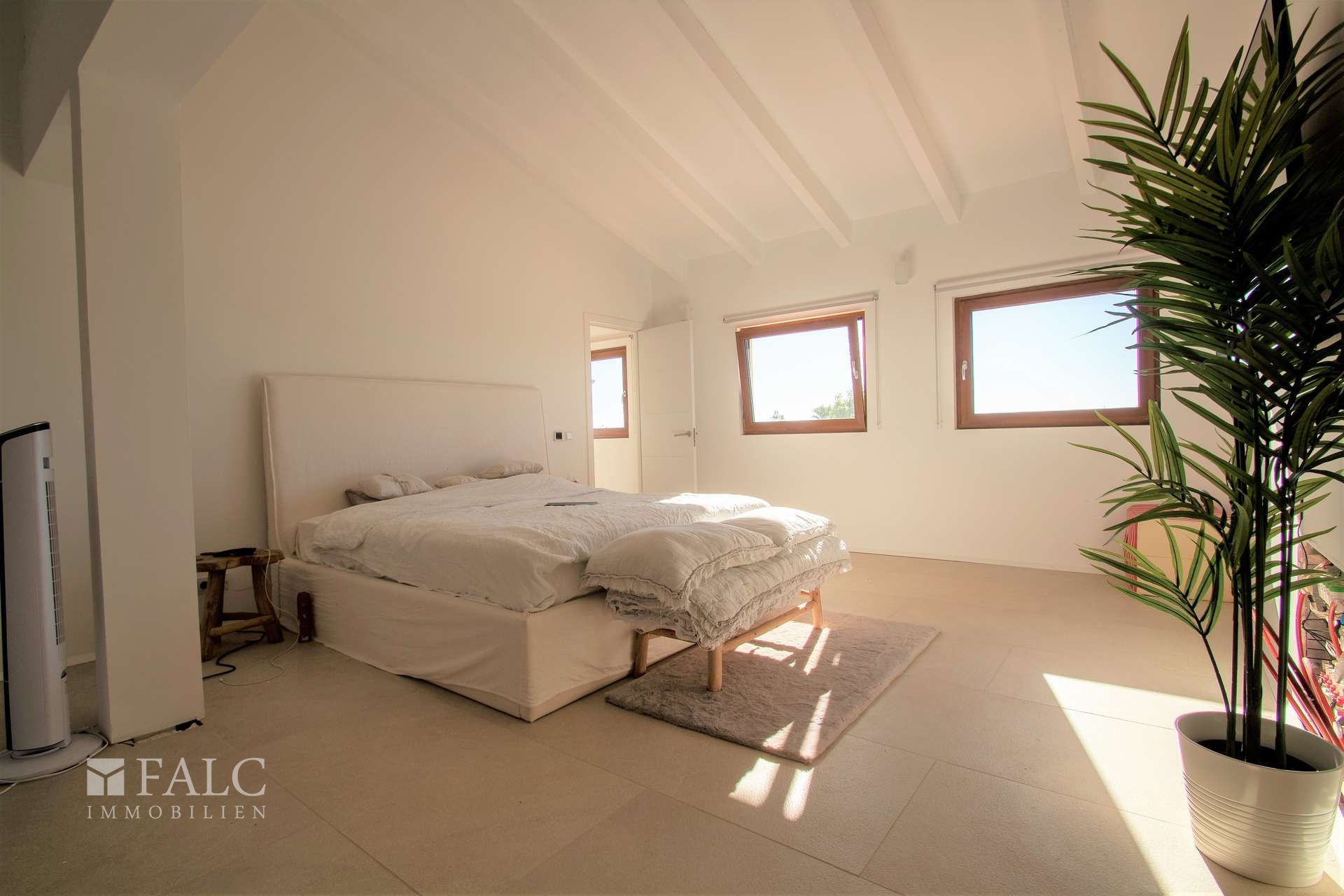 Schlafzimmer 2 OG