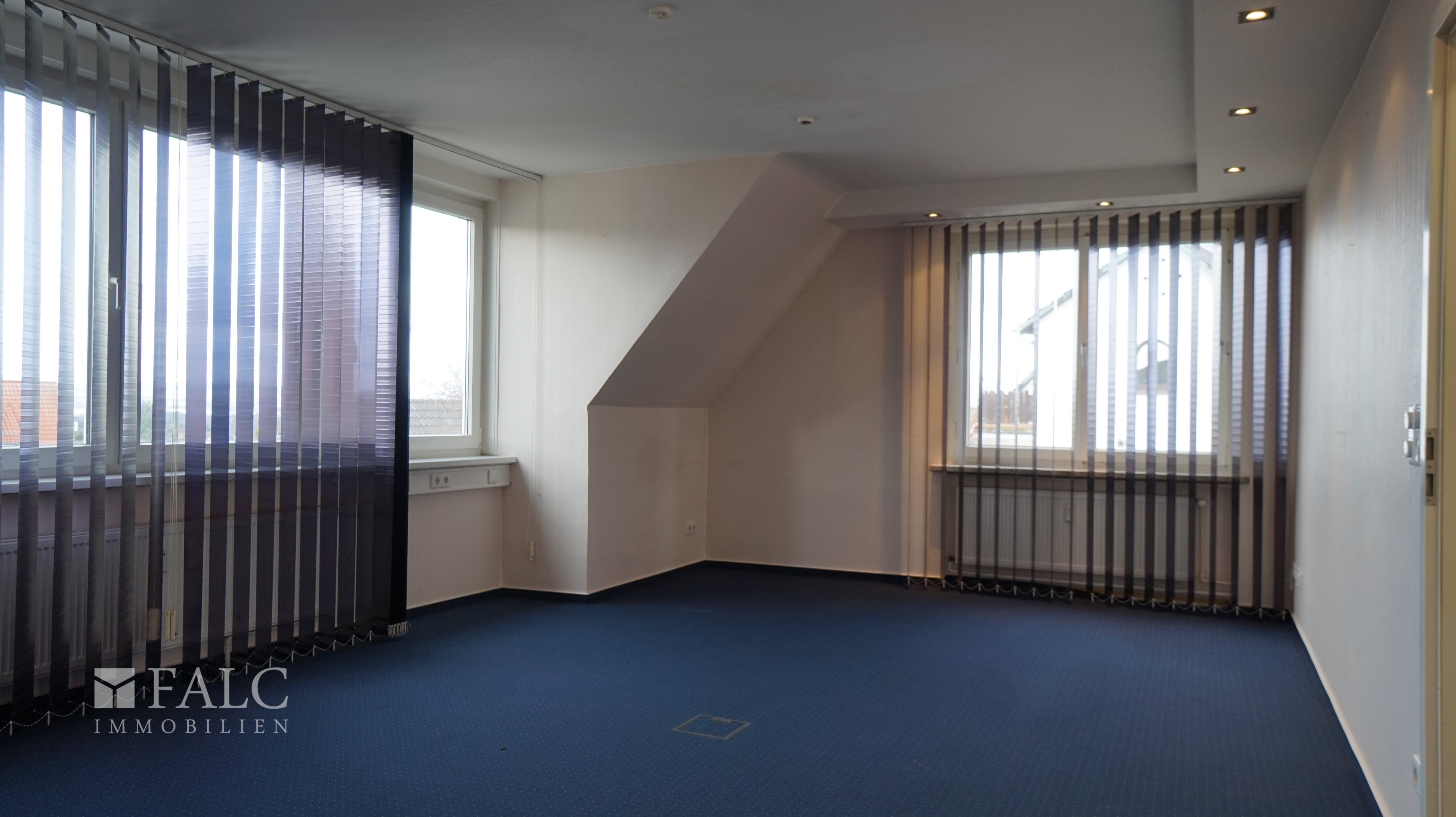 Ein Wohnzimmer im Dachgeschoss