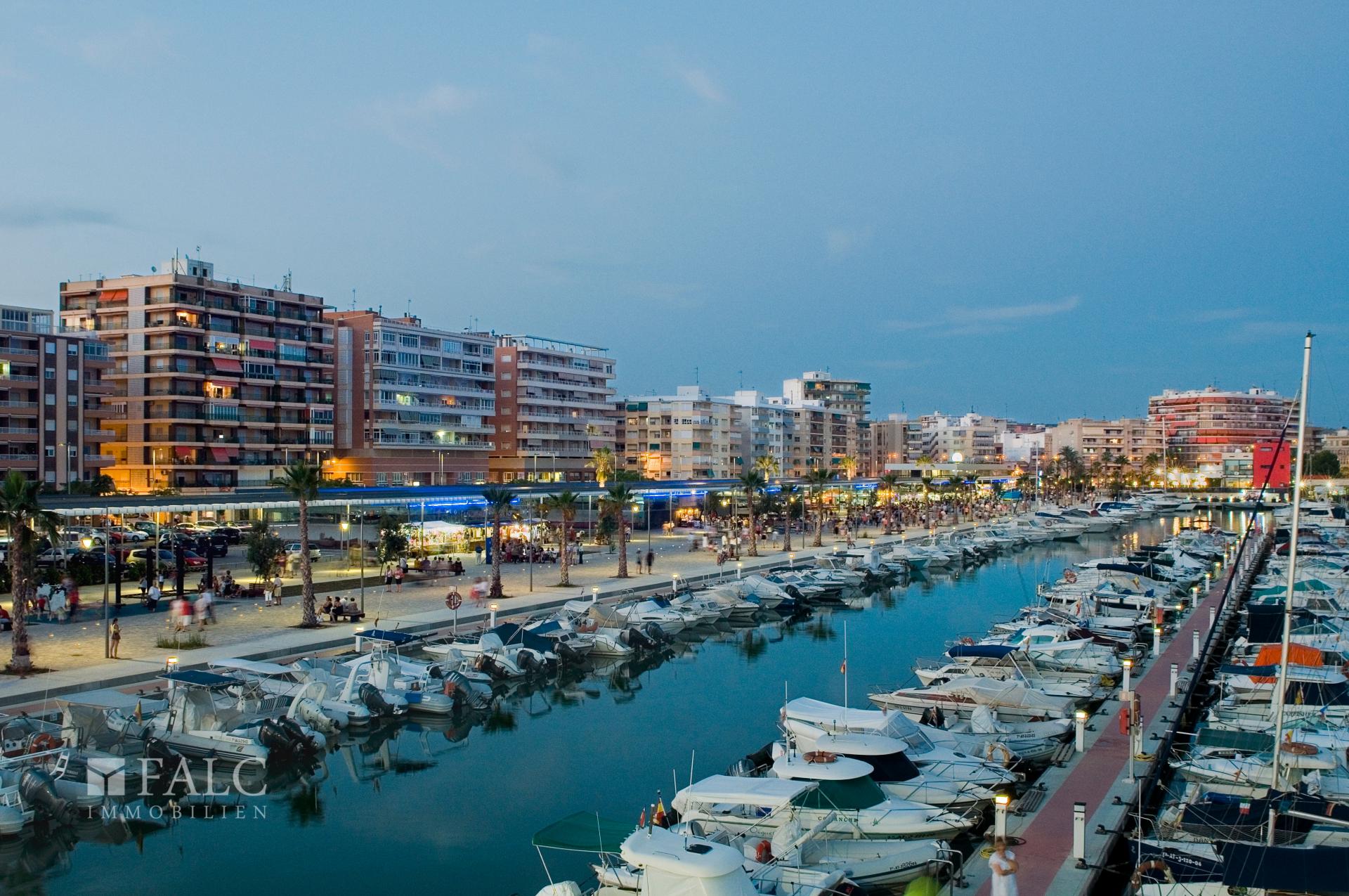 Santa Pola harbour