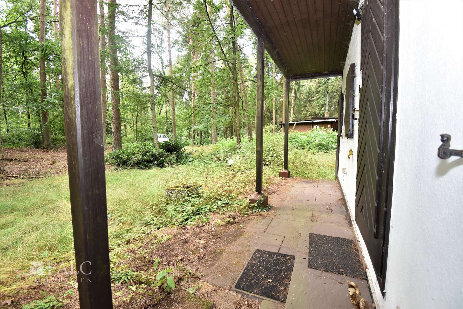 Überdachung