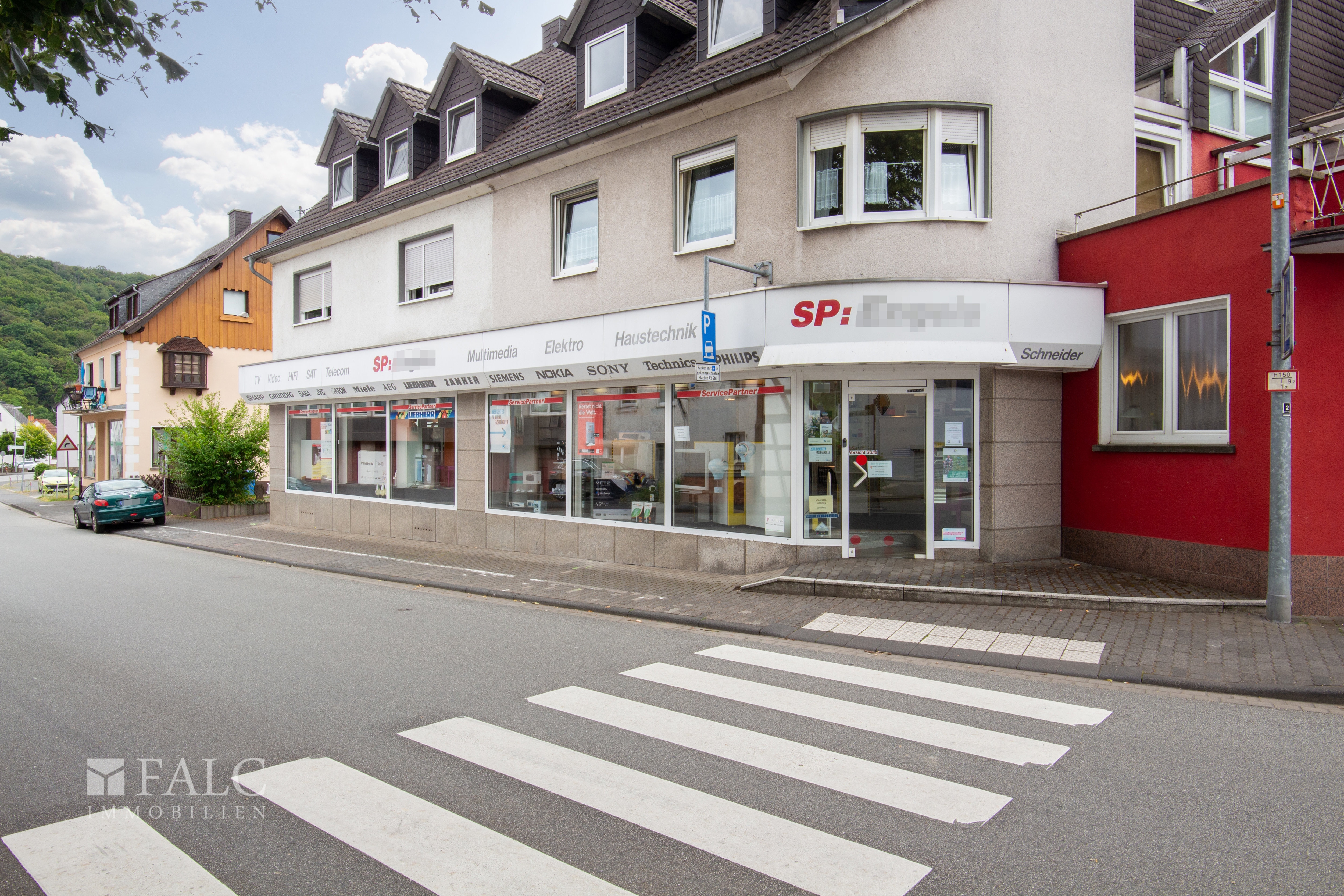Straßenansicht