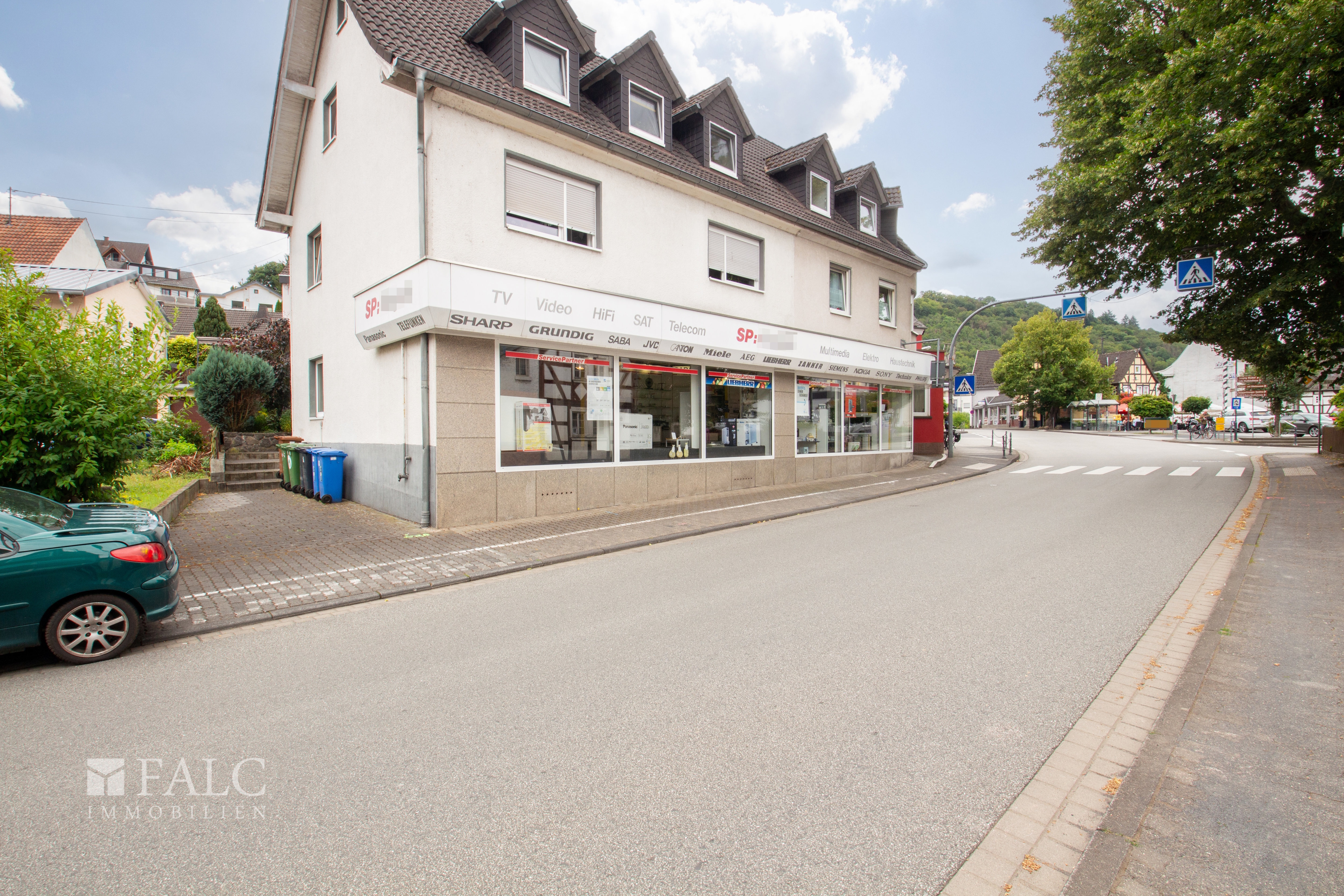 Straßenansicht