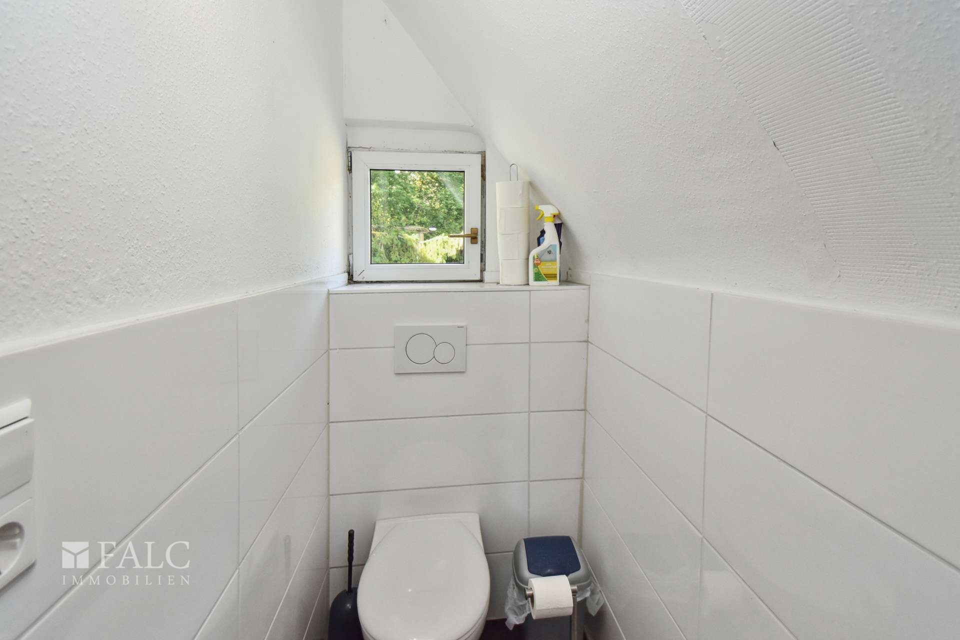 OG WC