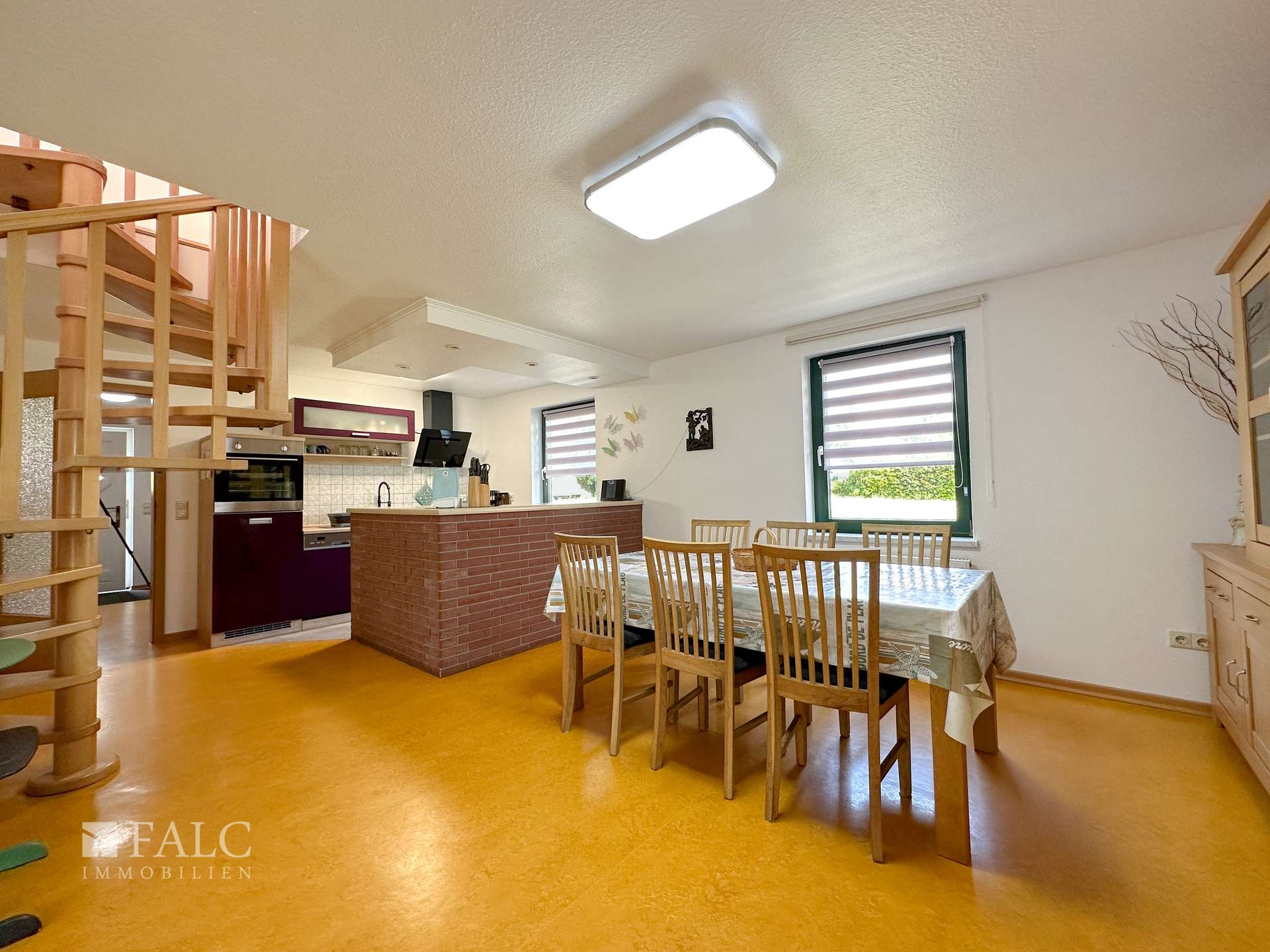 FeWo Wohn-Esszimmer Ferienwohnung EG