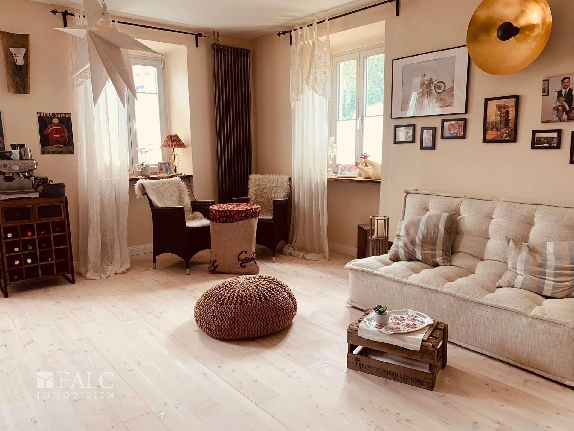 Esszimmer eingerichtet