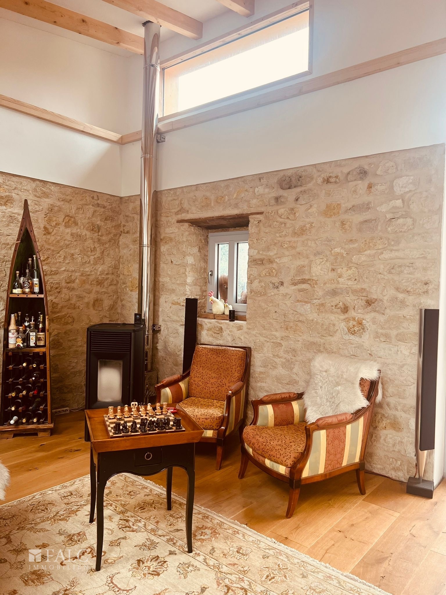 Wohnzimmer eingerichtet
