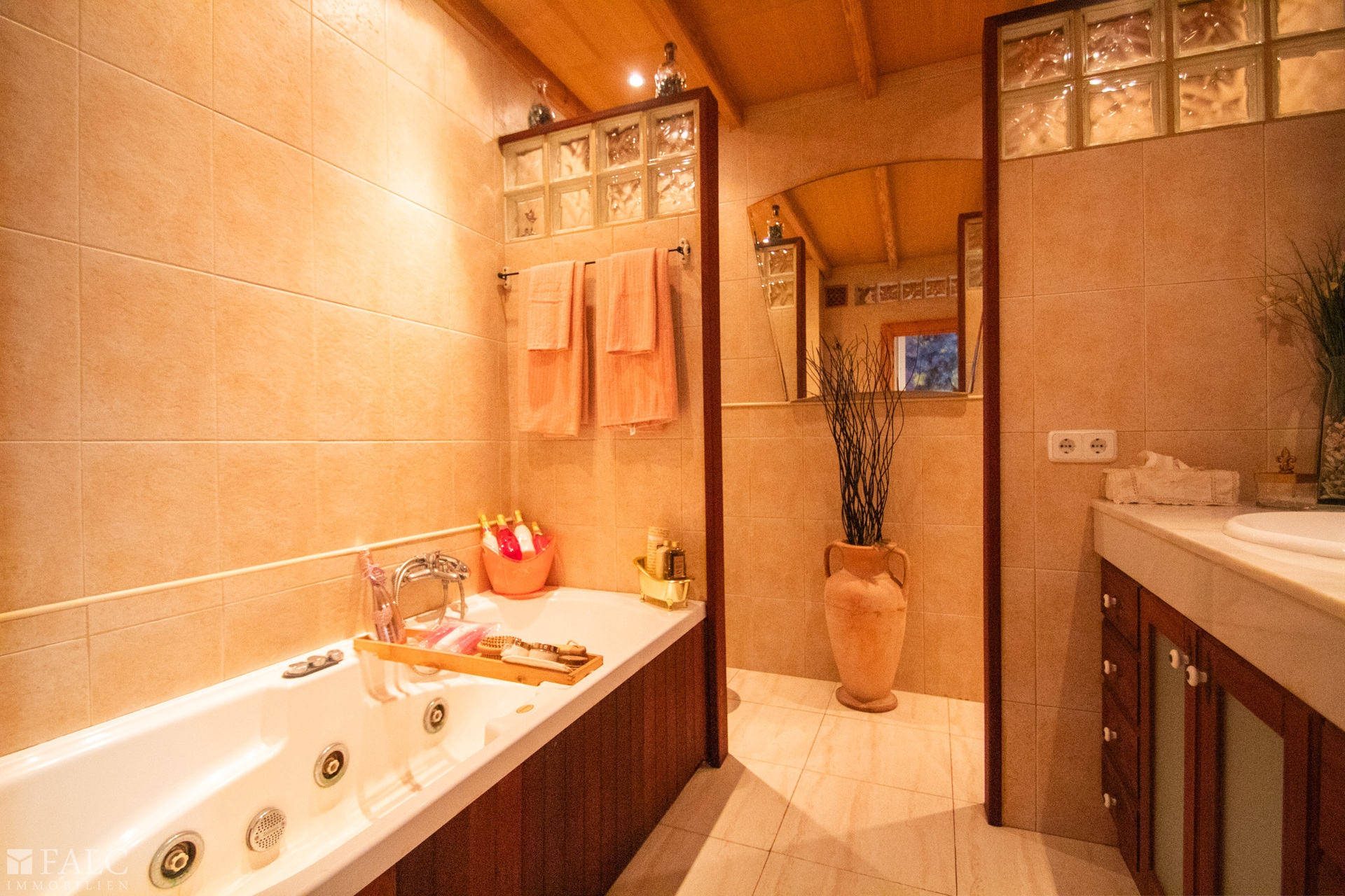 Badezimmer - Baño