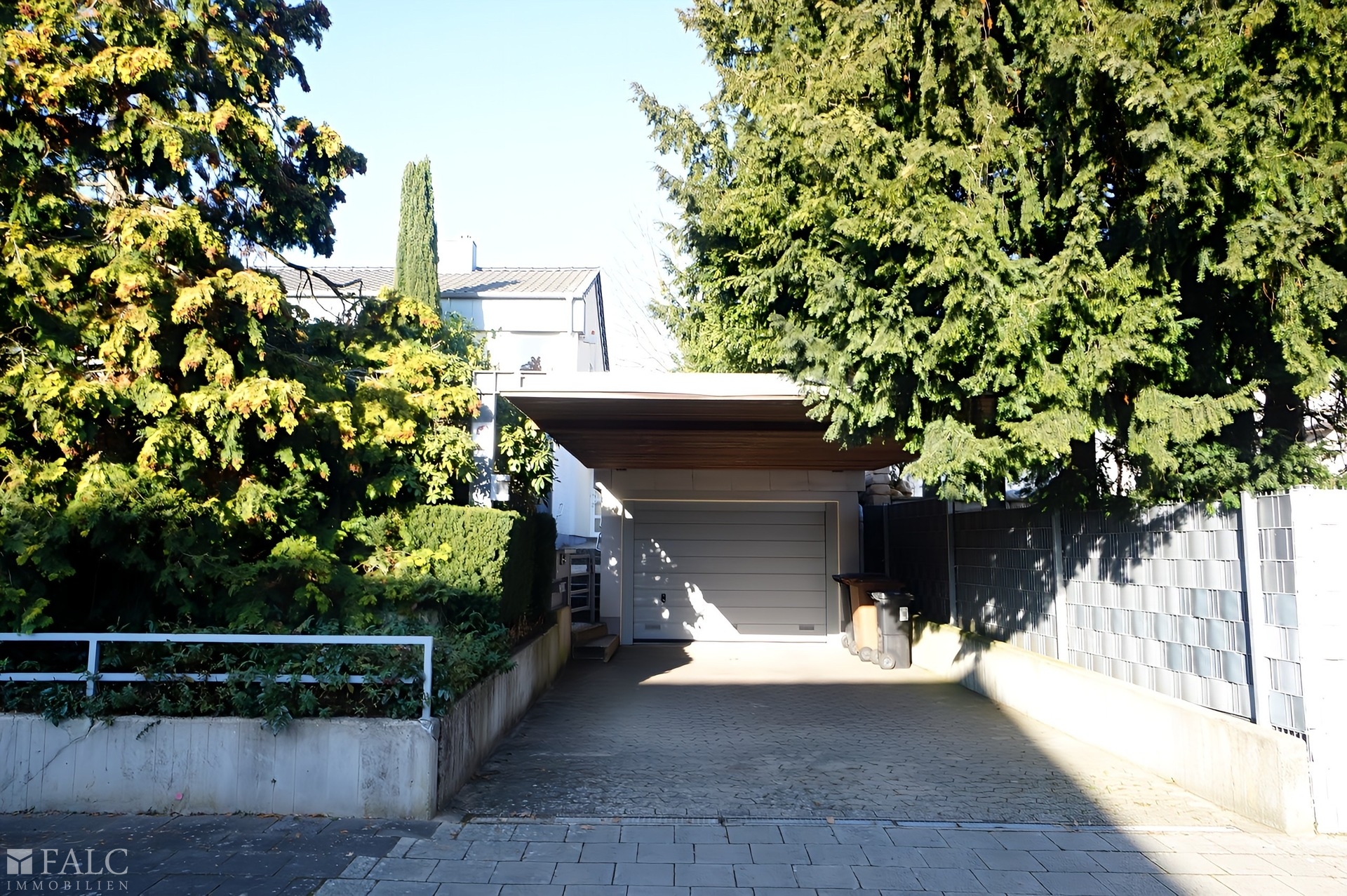 Garage- Carport