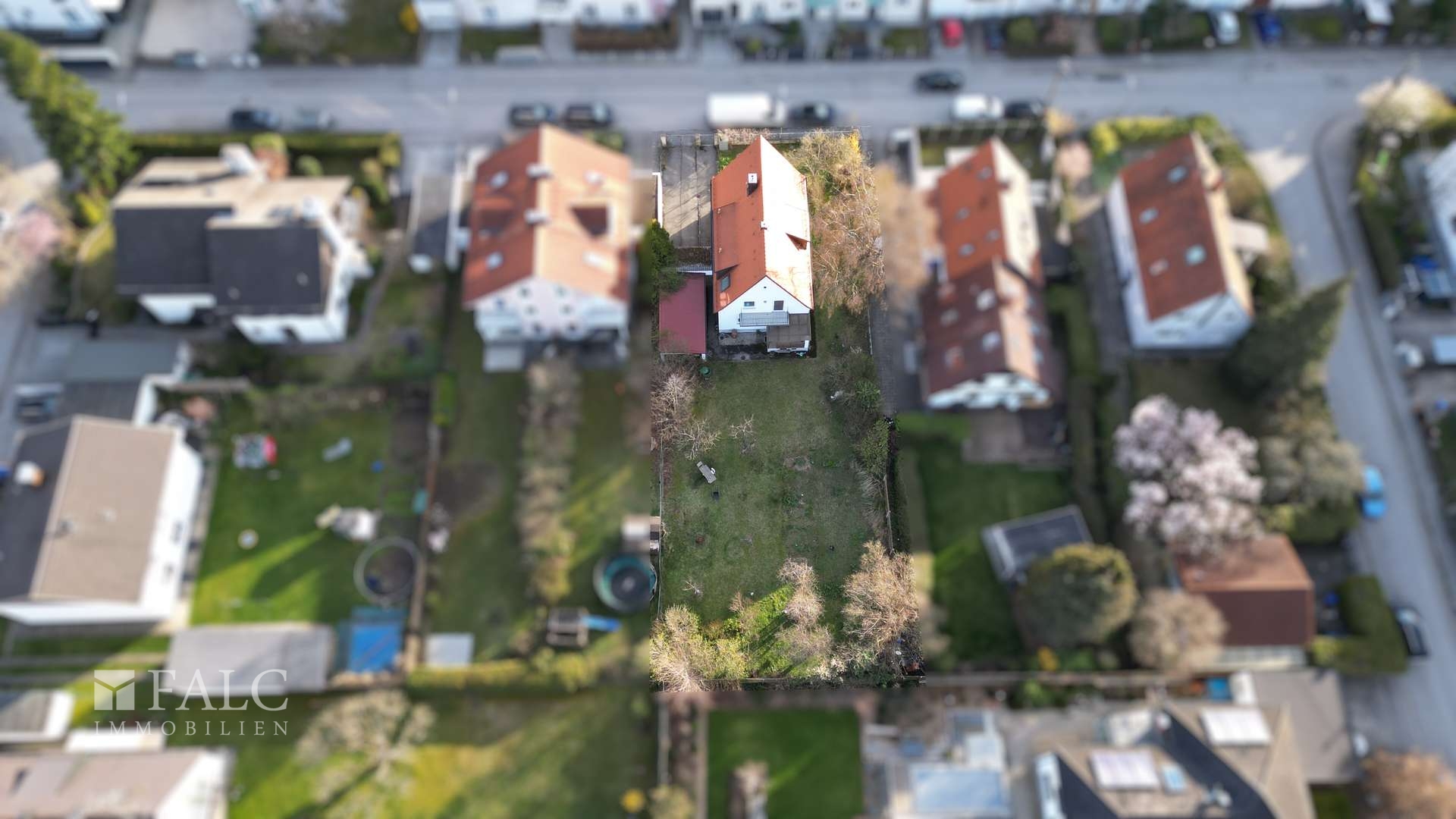 Grundstück