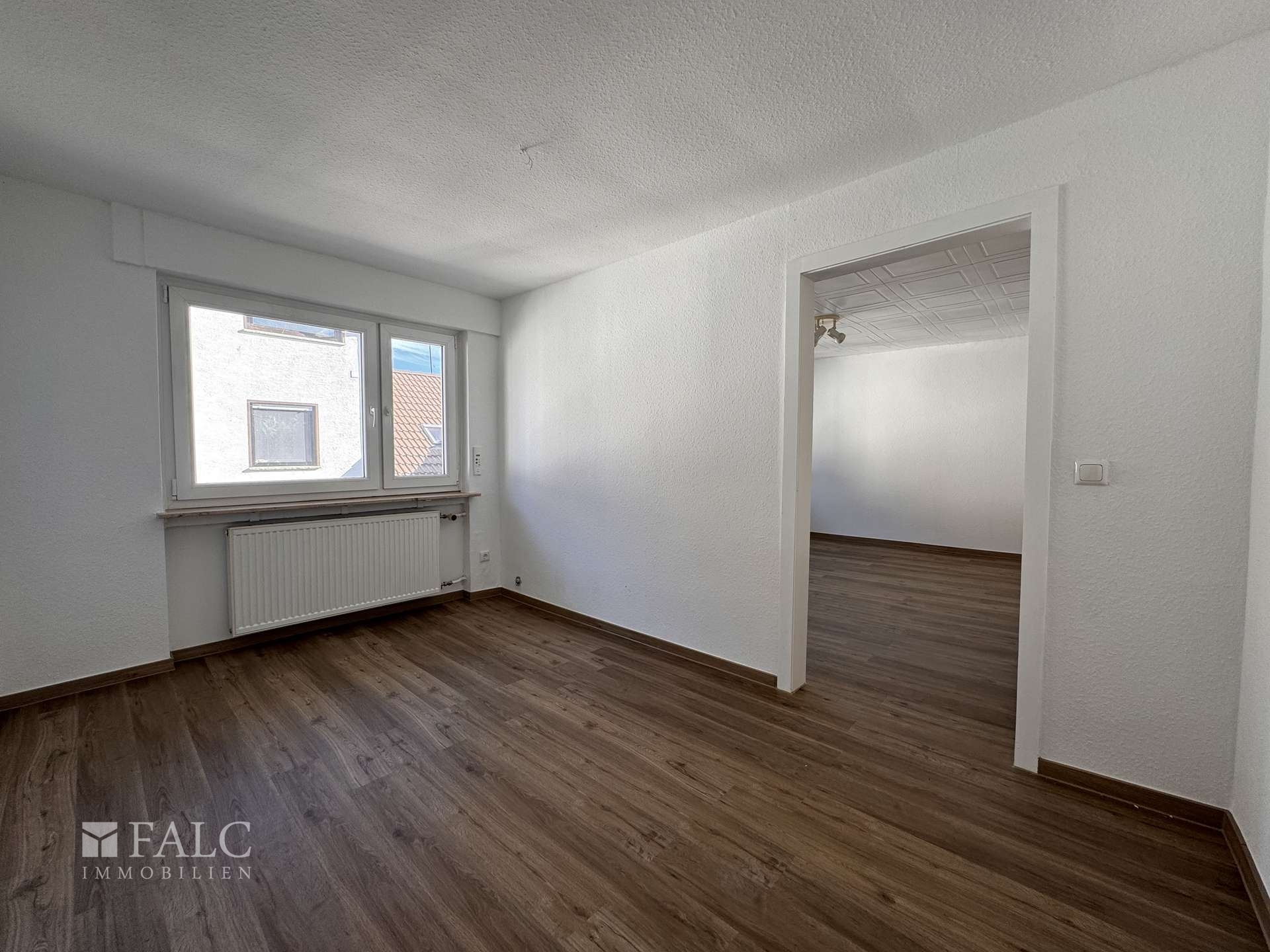 Schlafzimmer Straßenseite im Obergeschoss