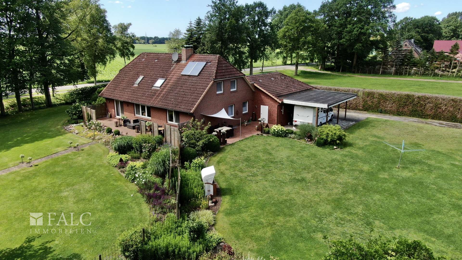 Traumhaft schöner Gartenn