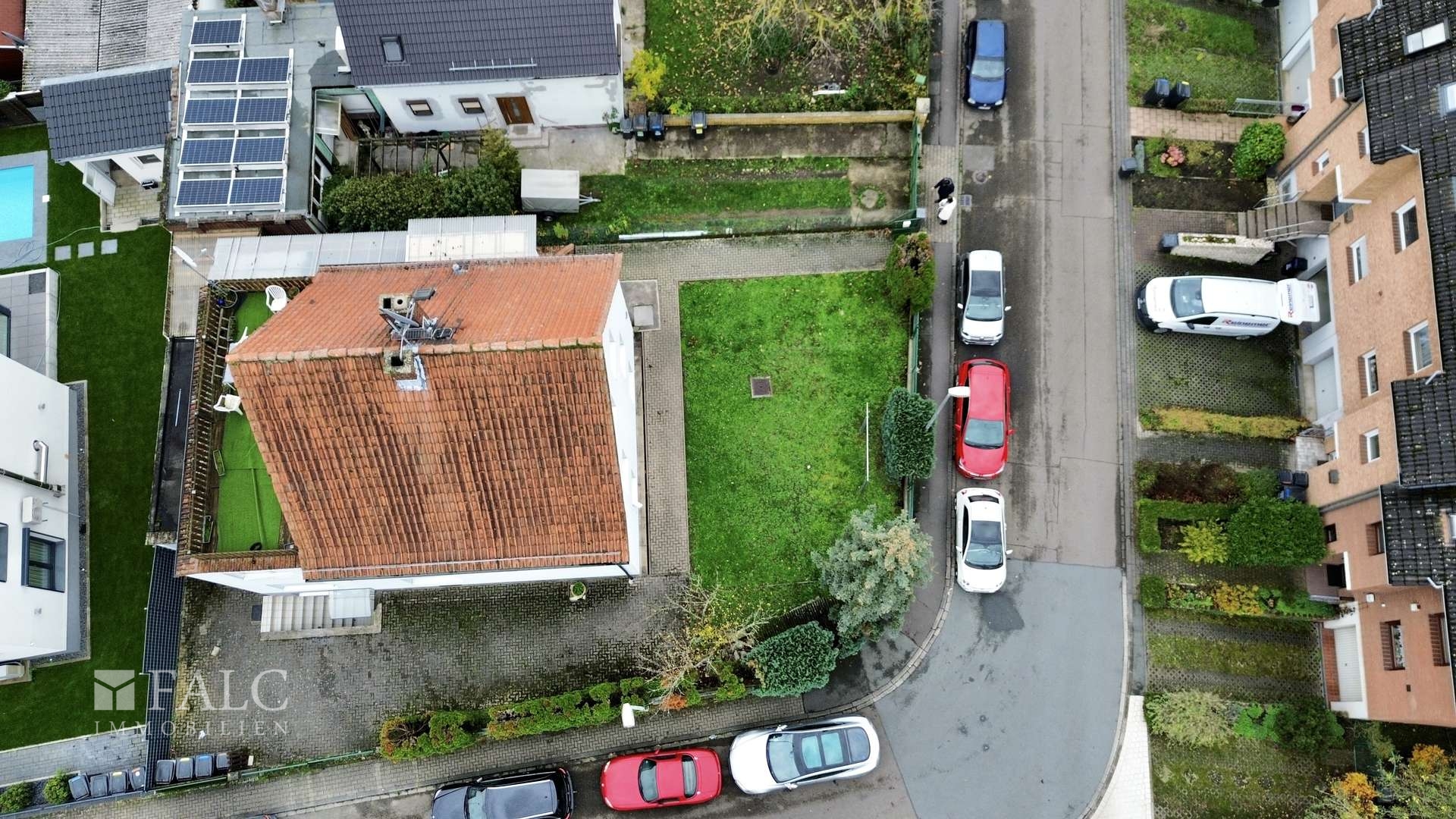 Außenansicht Haus von oben