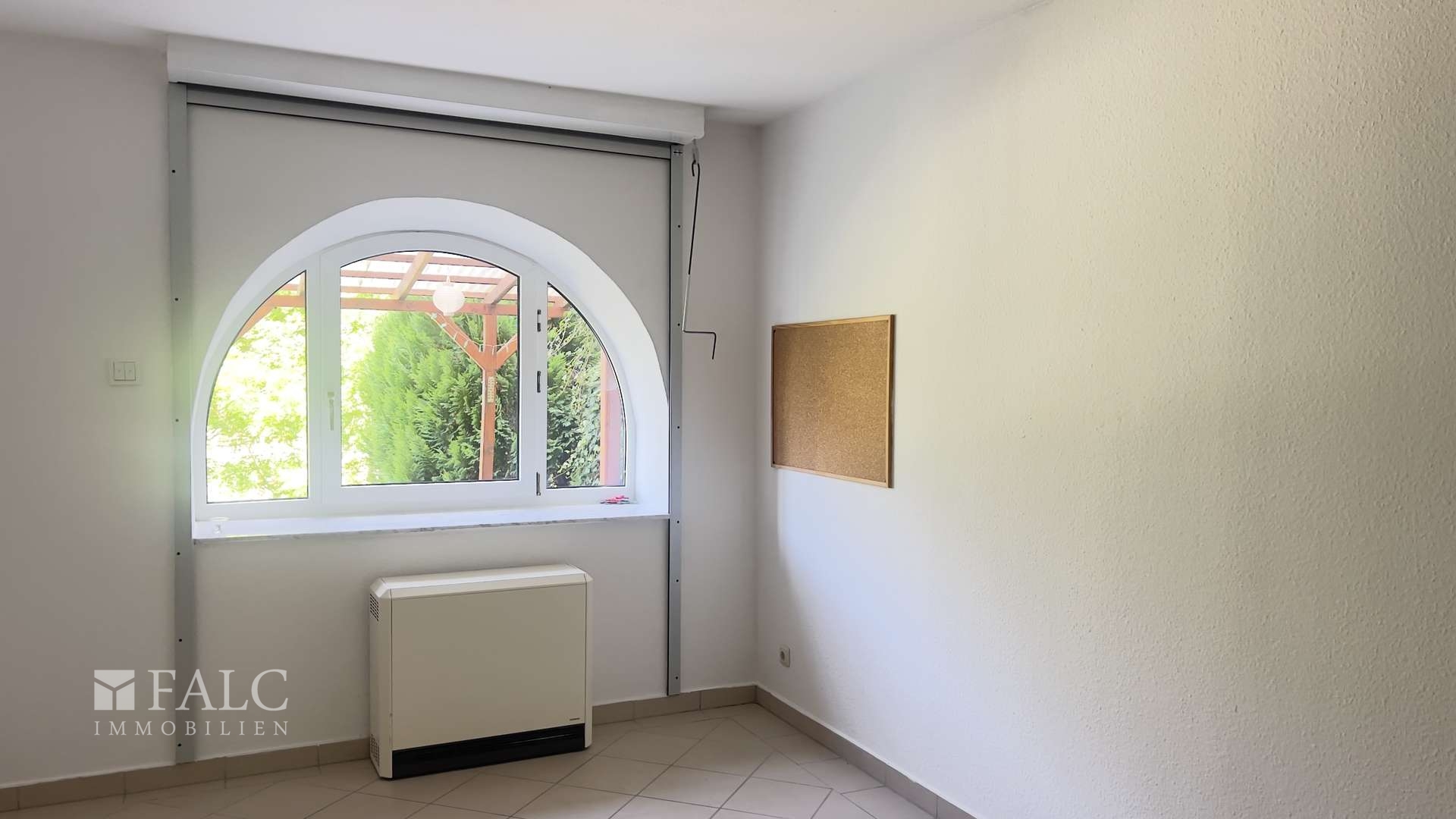 Zimmer im Souterrain 