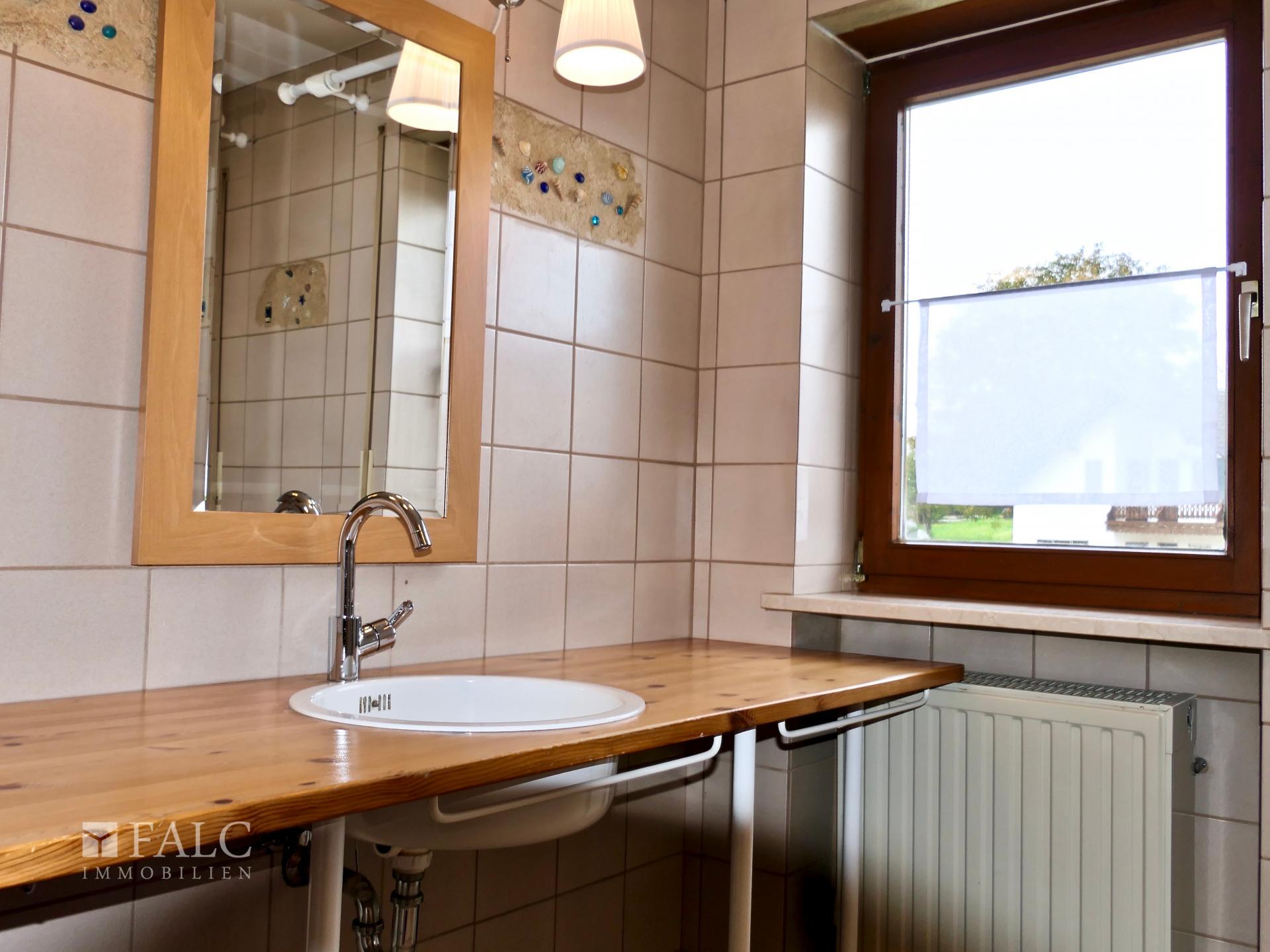 OG: Duschbadezimmer