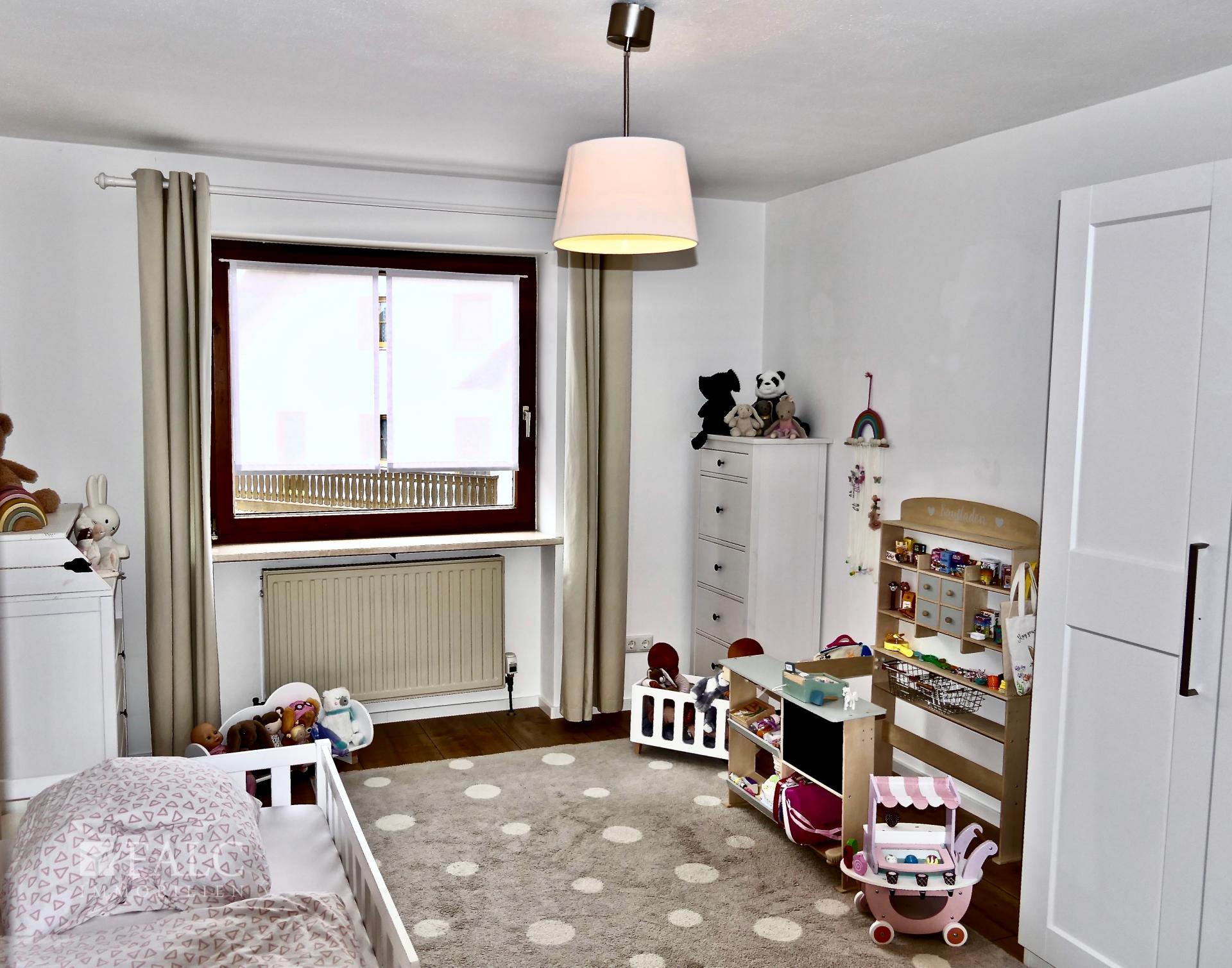 OG: Schlafzimmer 2