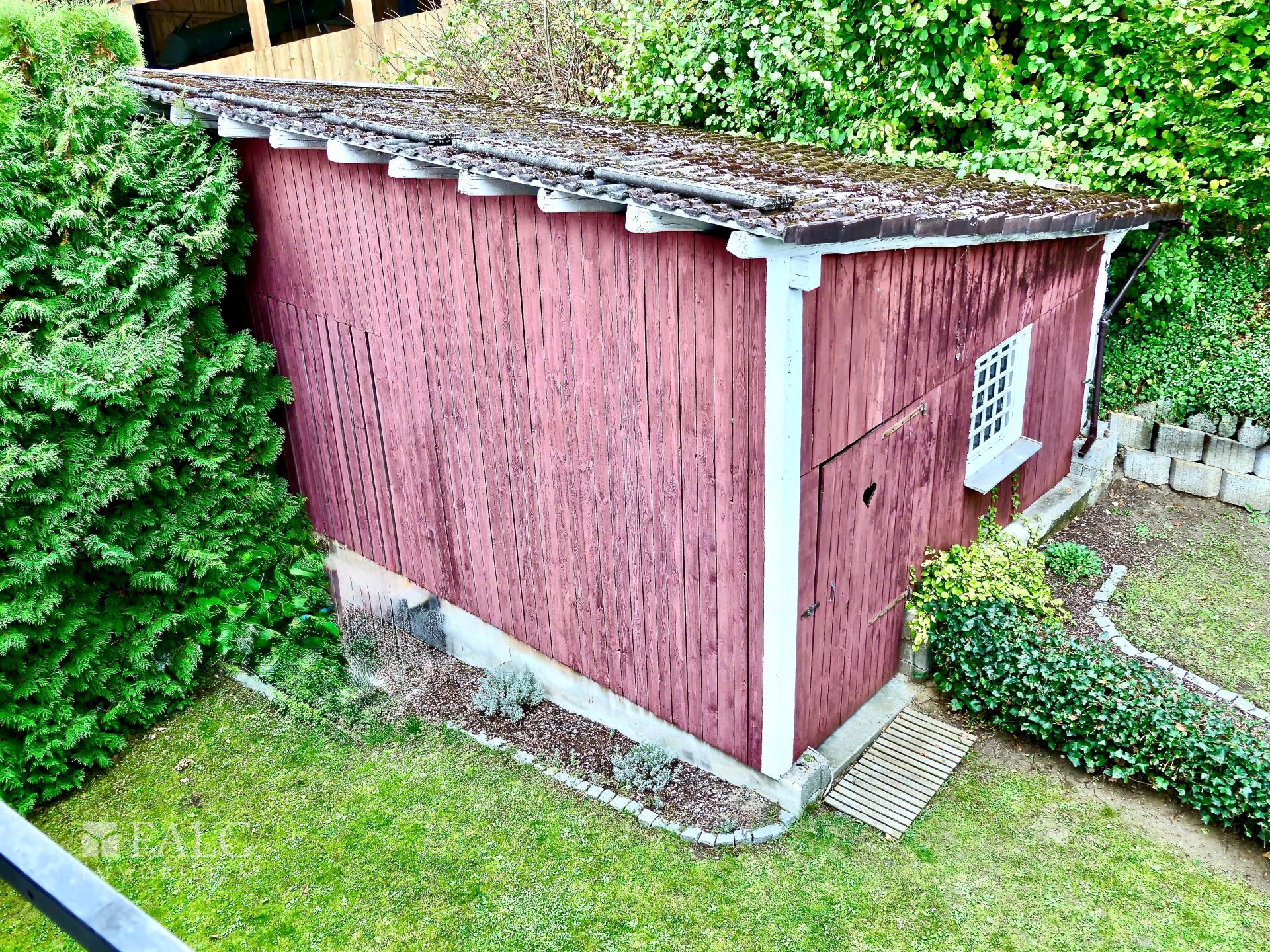 Holzlager, Gartengeräte