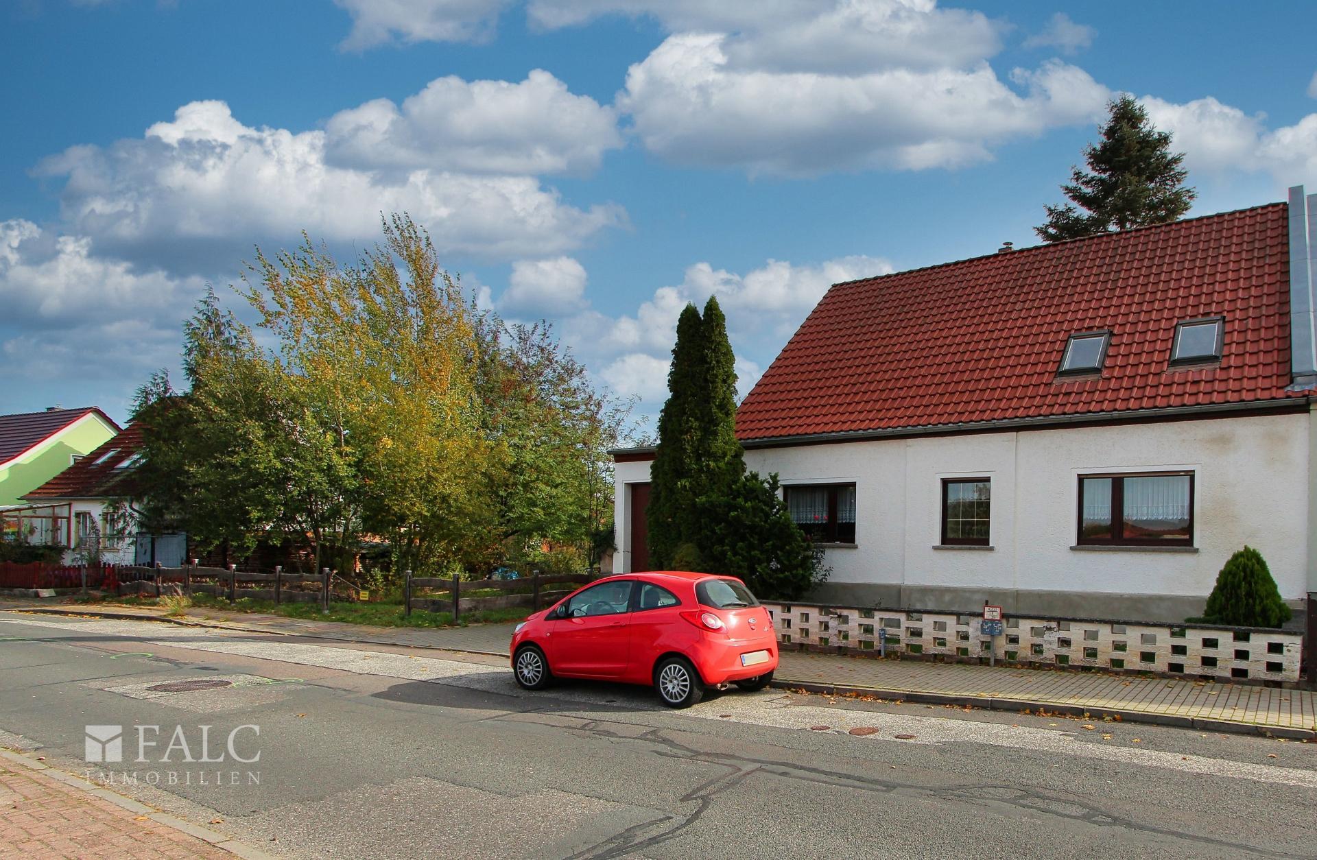 Straßenansicht