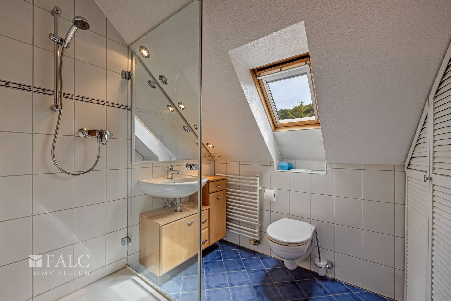 Badezimmer DG