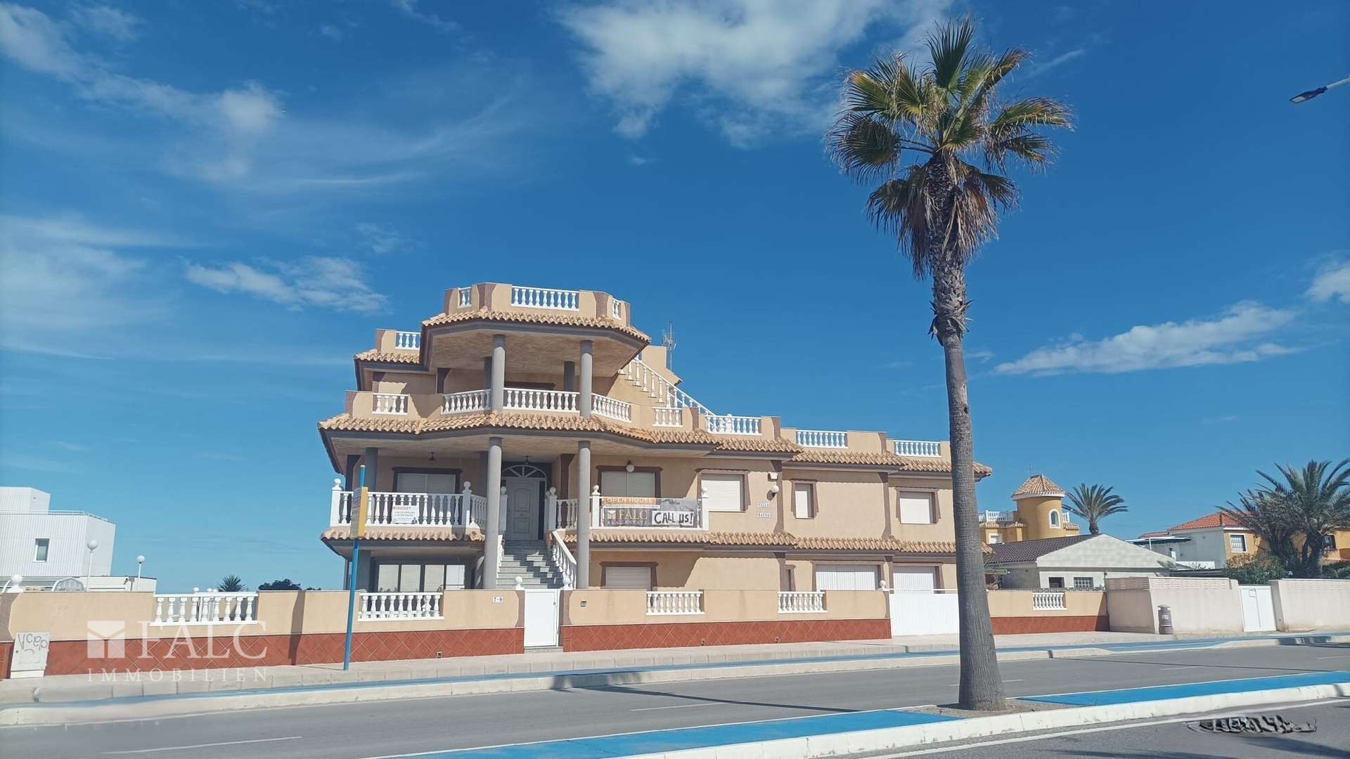 Villa Raysa