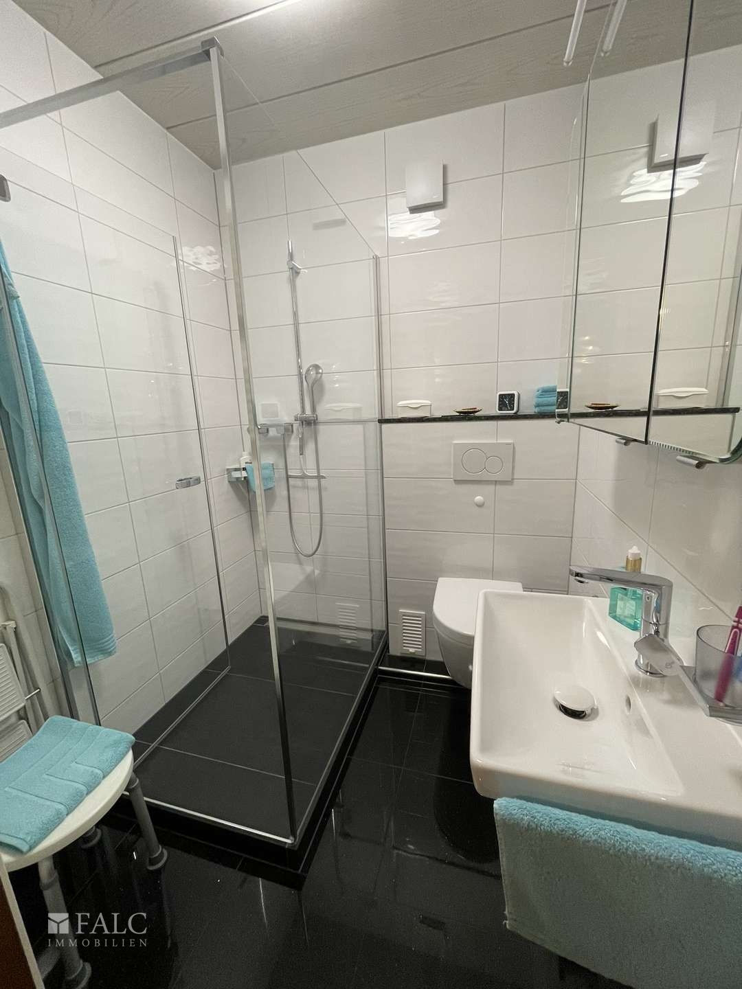 Duschbadezimmer_OG