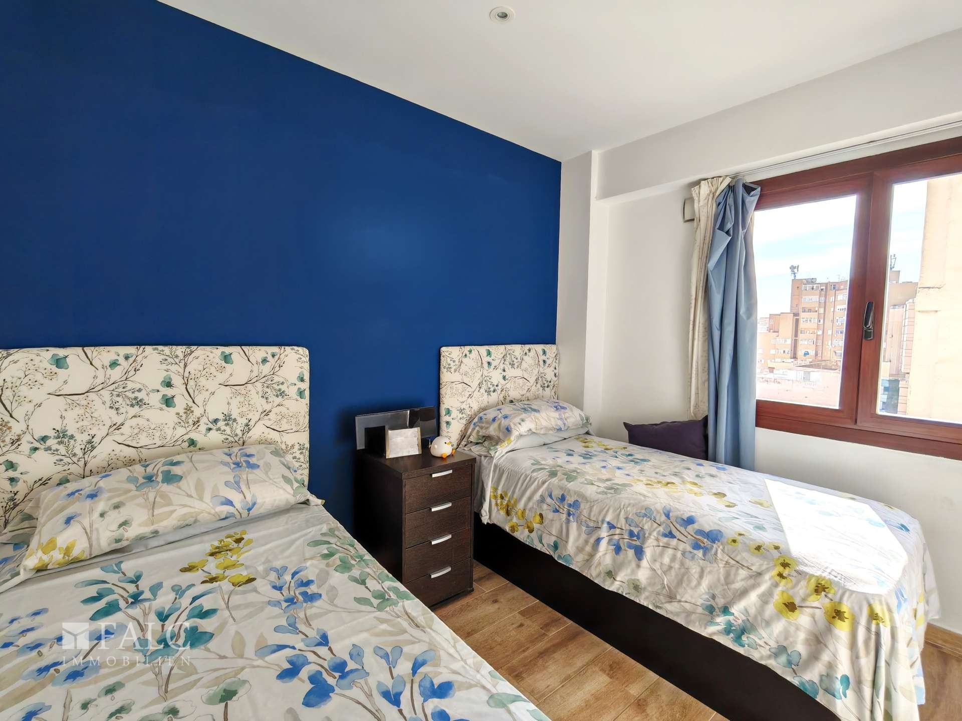 Schlafzimmer 2