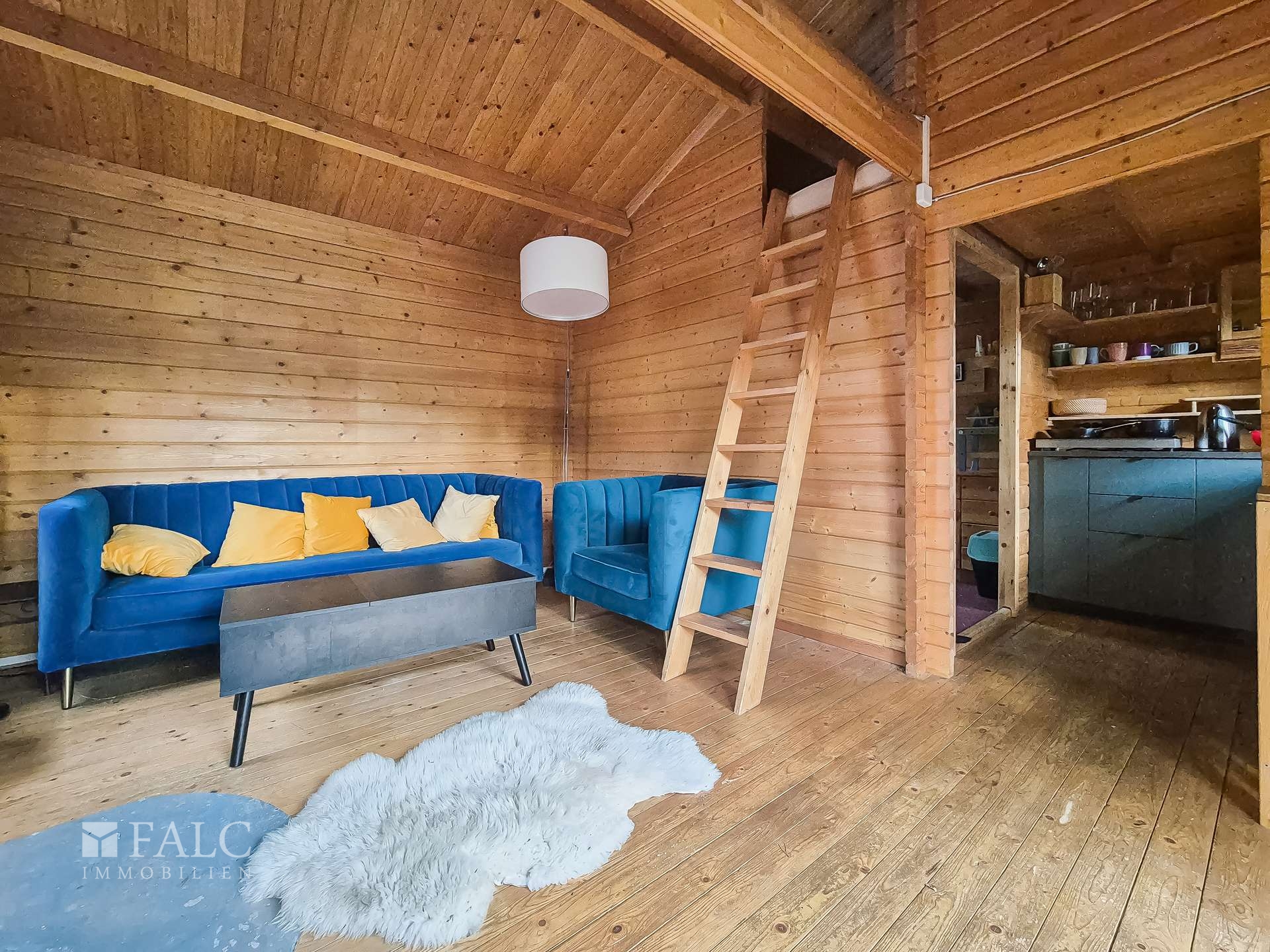 Wohnzimmer und Küche