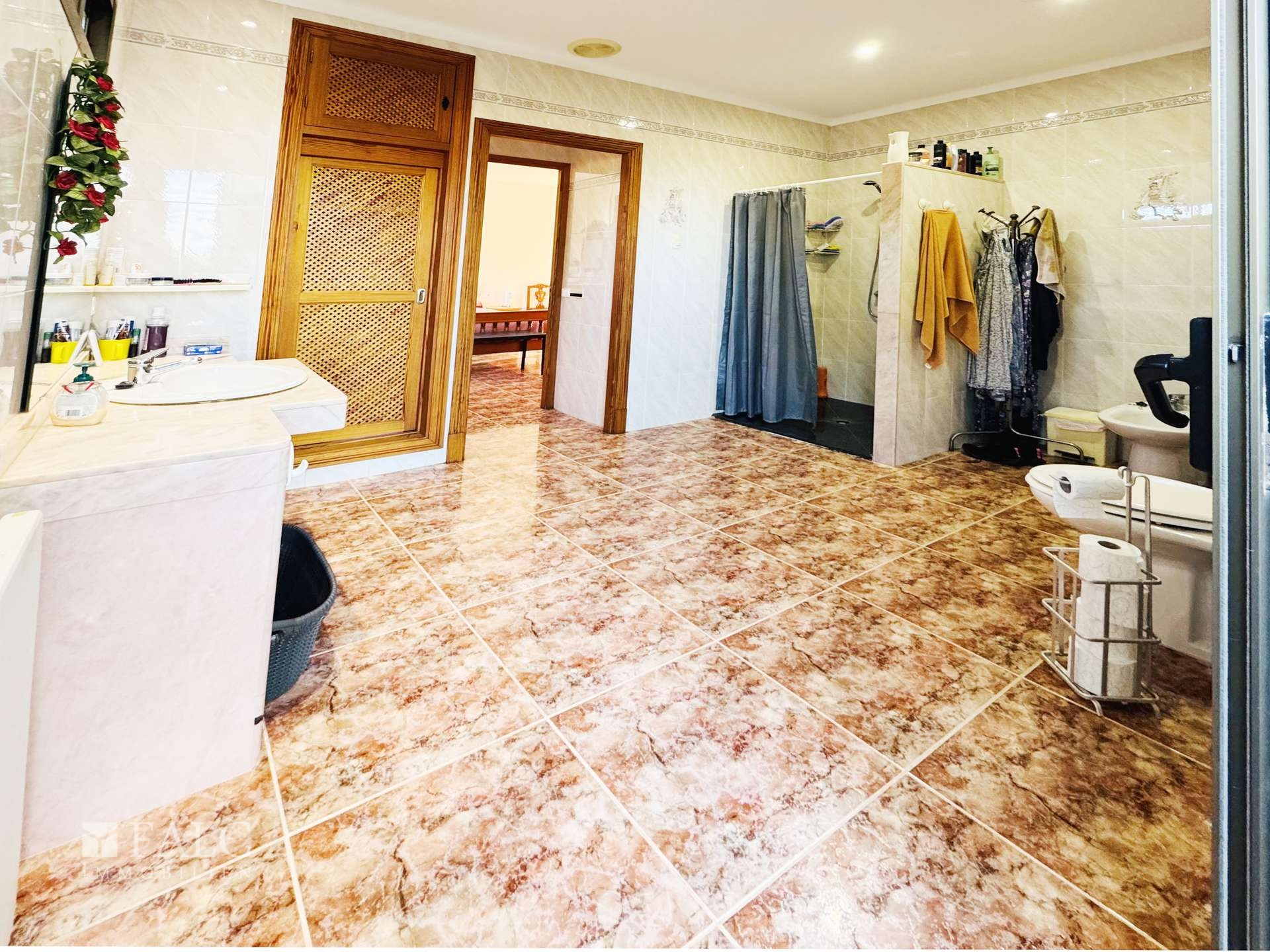 Badezimmer EG