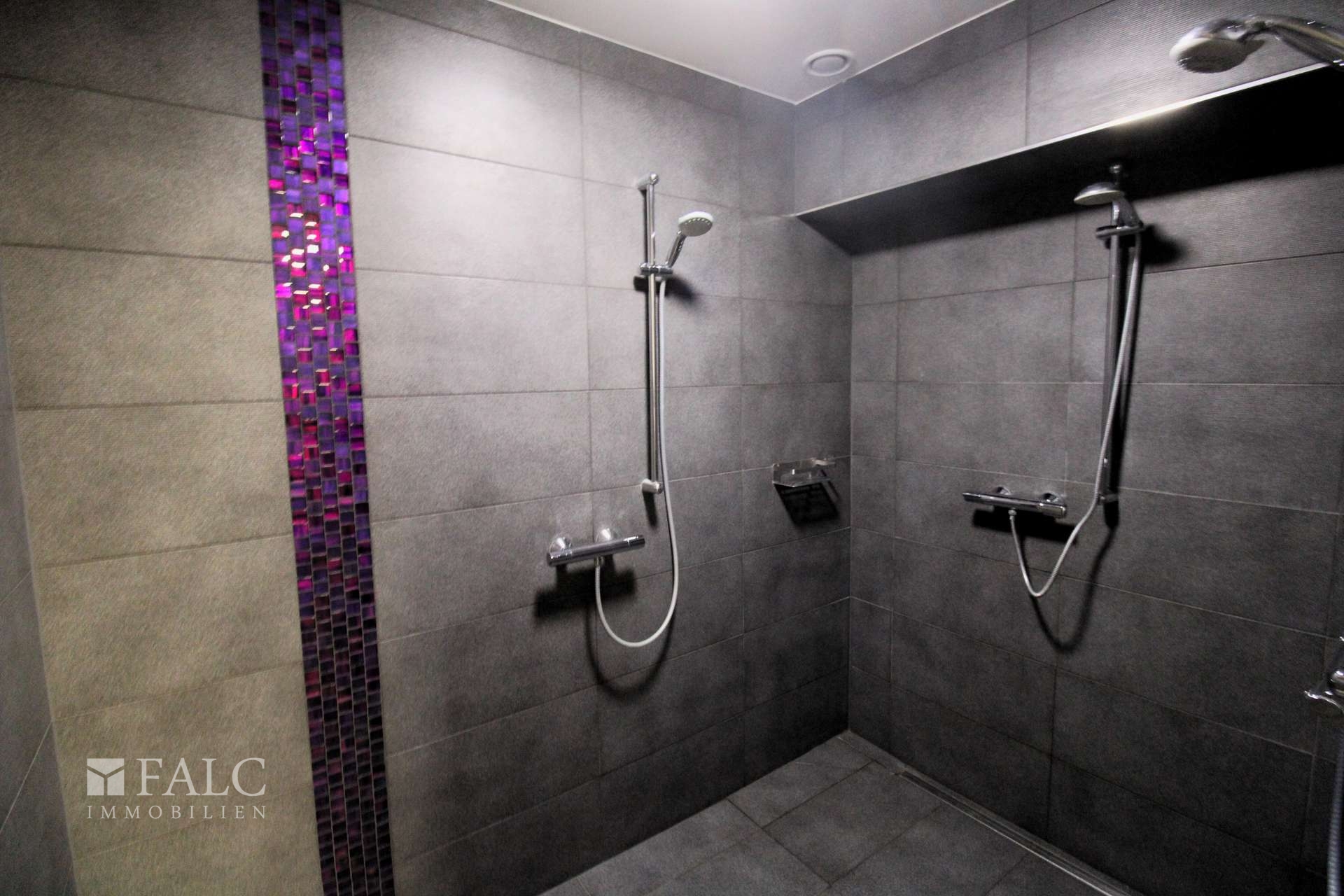 Dusche OG