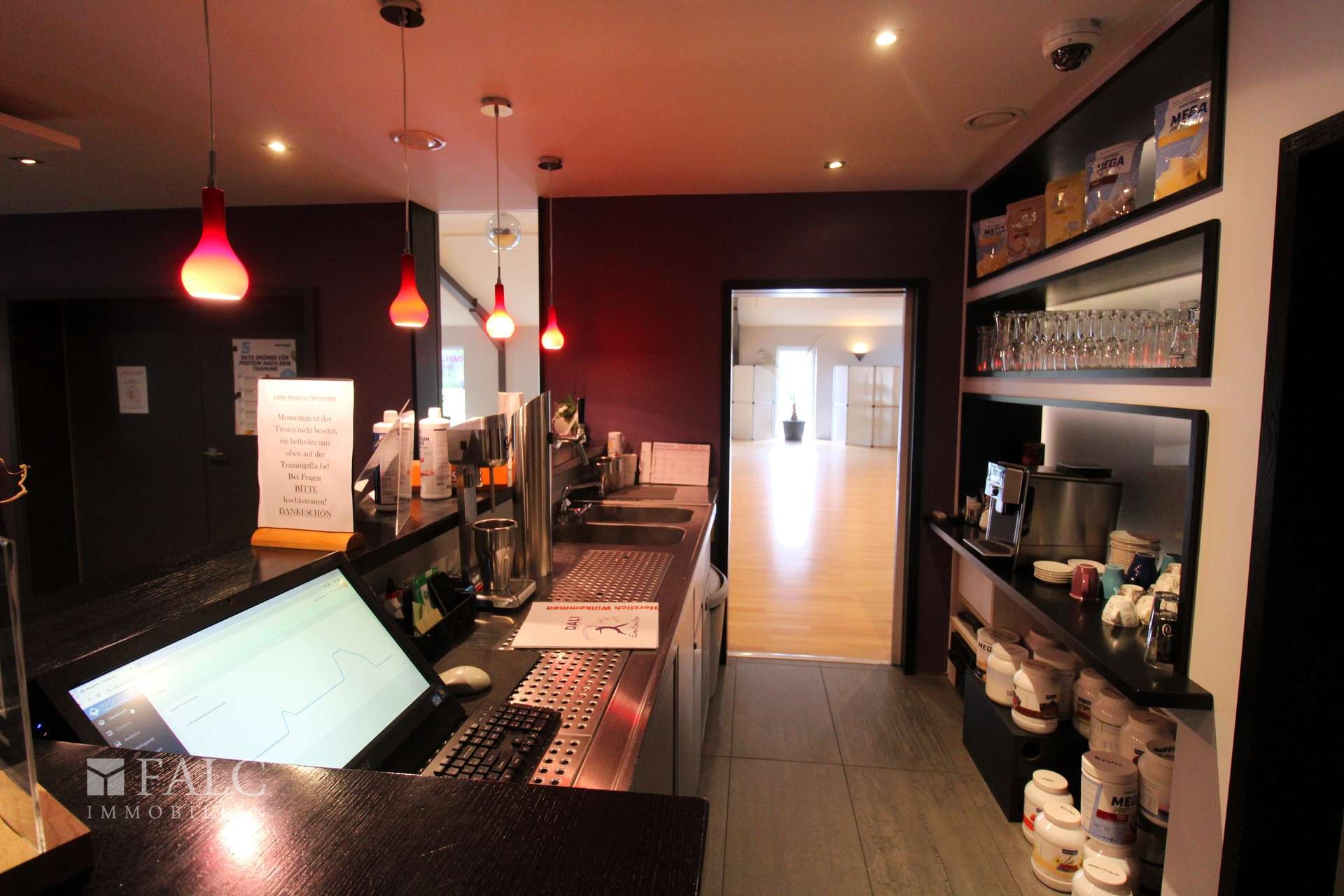 Bar EG