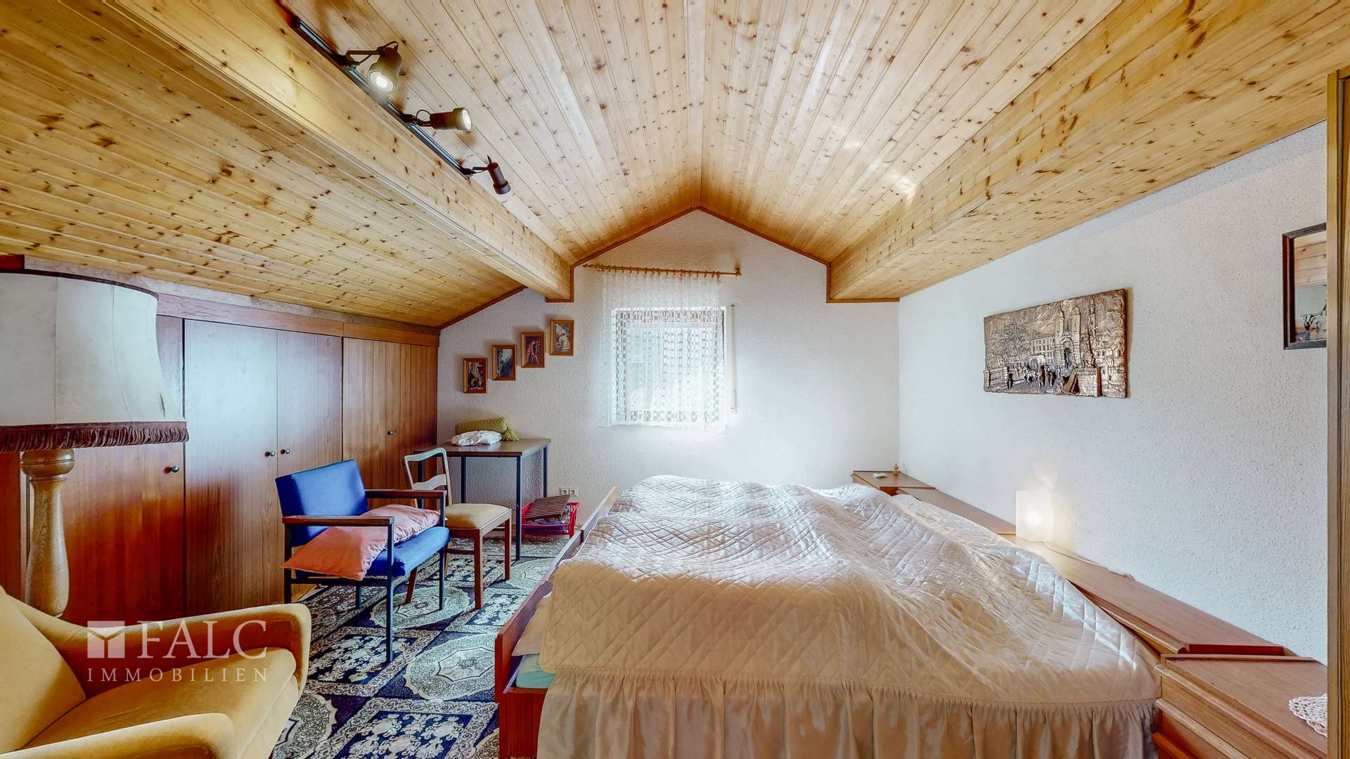 Schlafzimmer Dachgeschoss