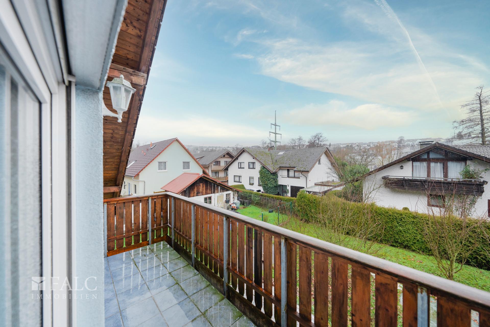 Balkon OG