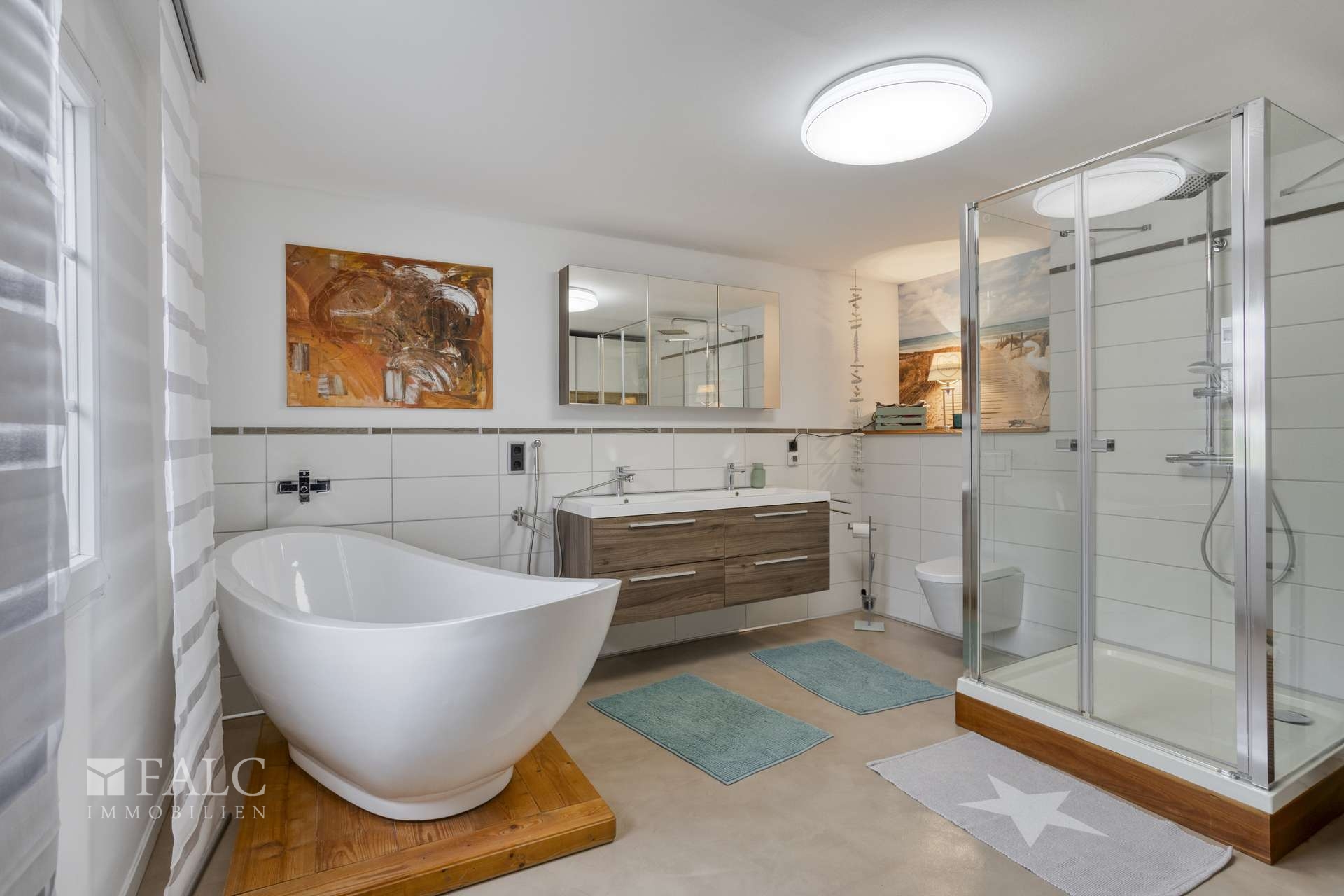 Tageslichtbad (Hauptwohnung)