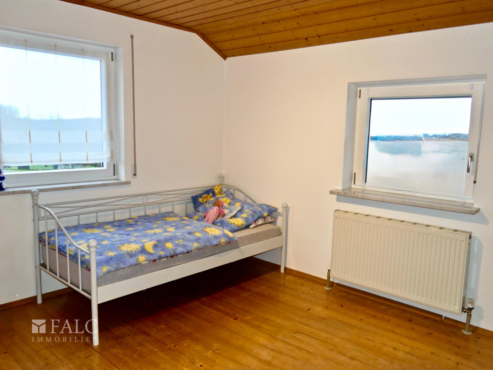 Schlafzimmer 2