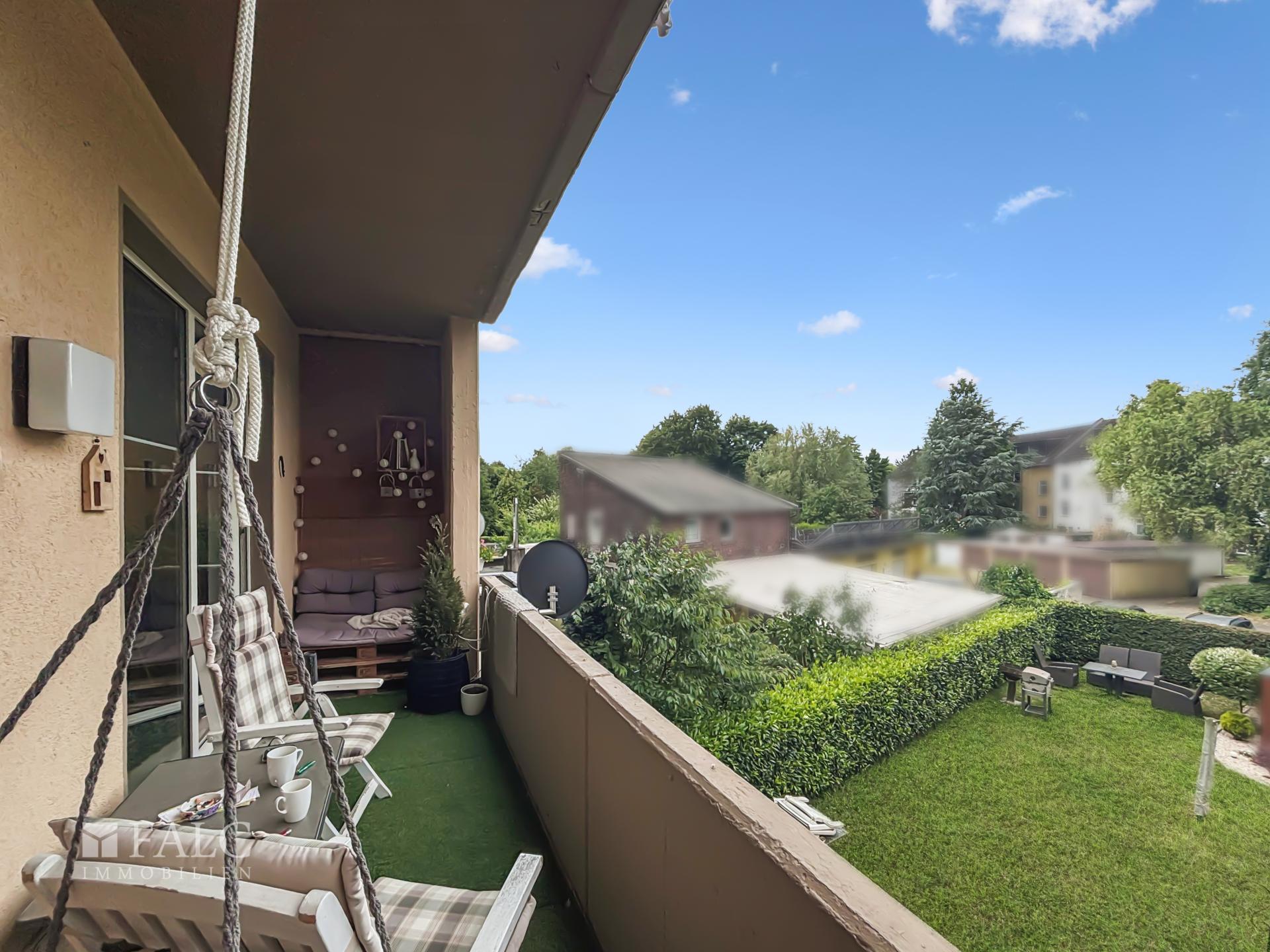Balkon 2.OG links