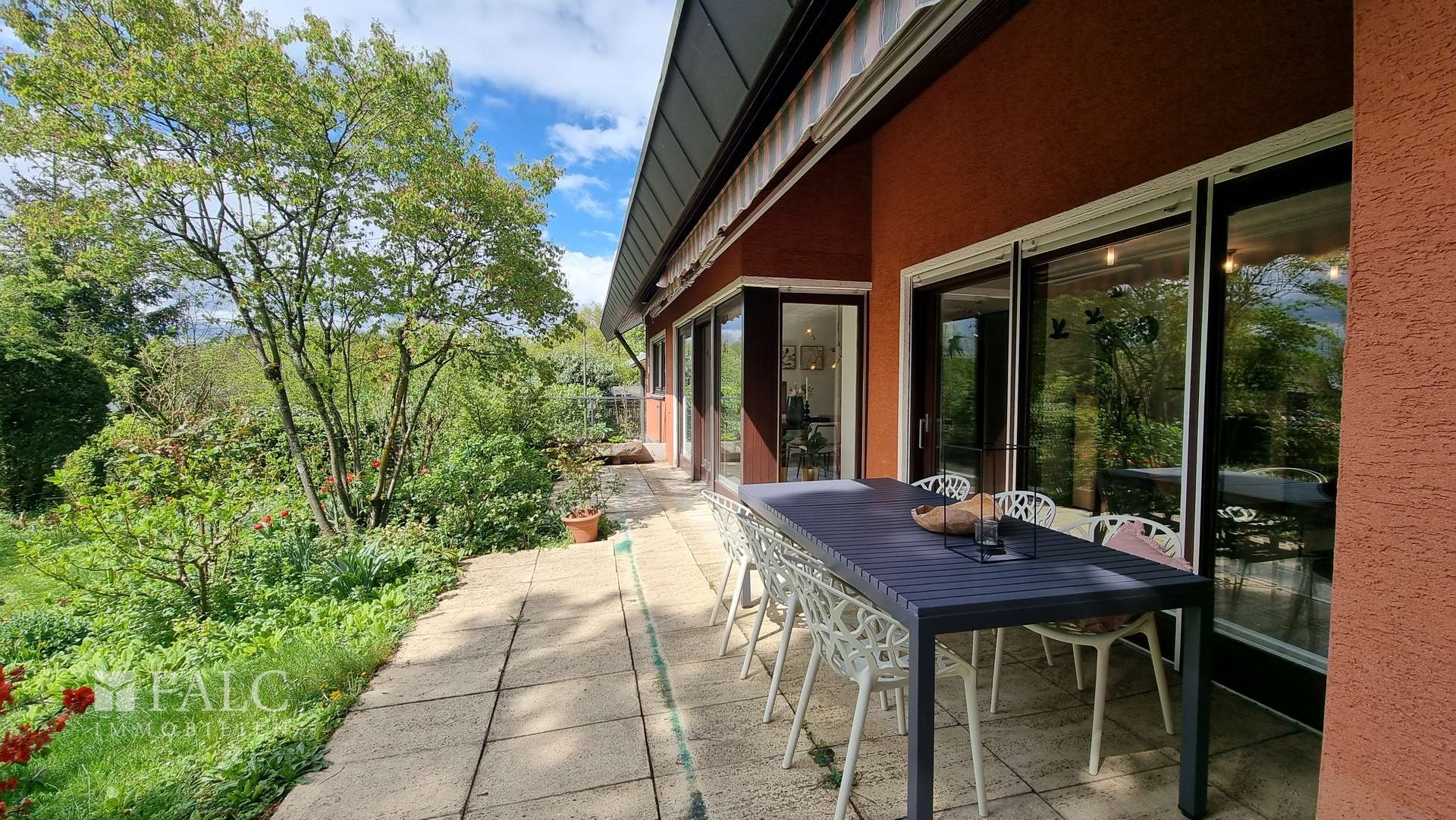 Garten-Terrasse