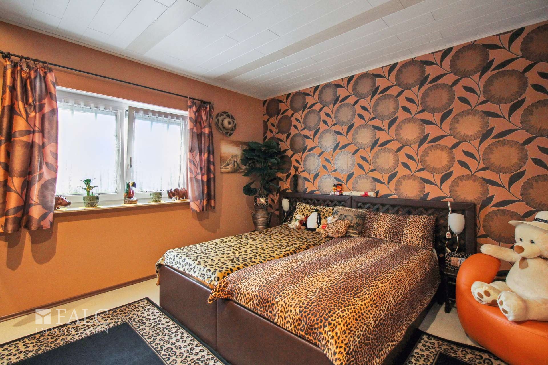 Schlafzimmer Bild 1