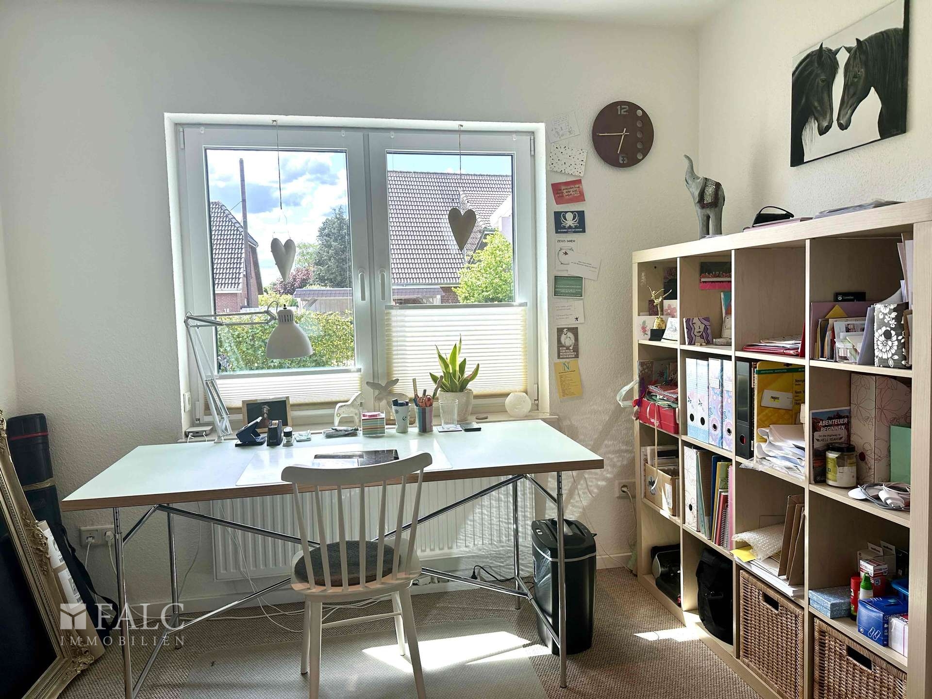 Büro EG