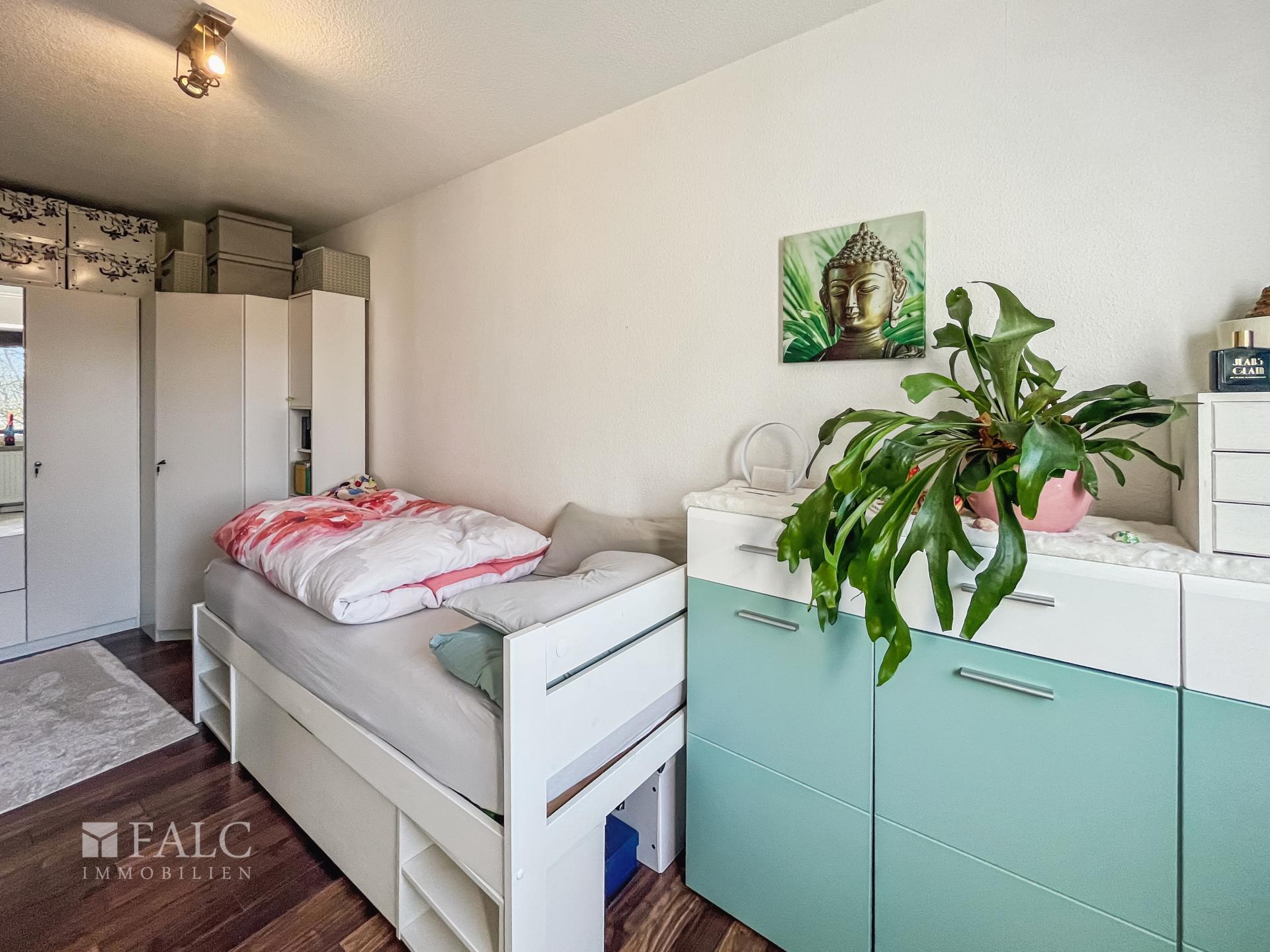 Kinderzimmer EG Mitte 