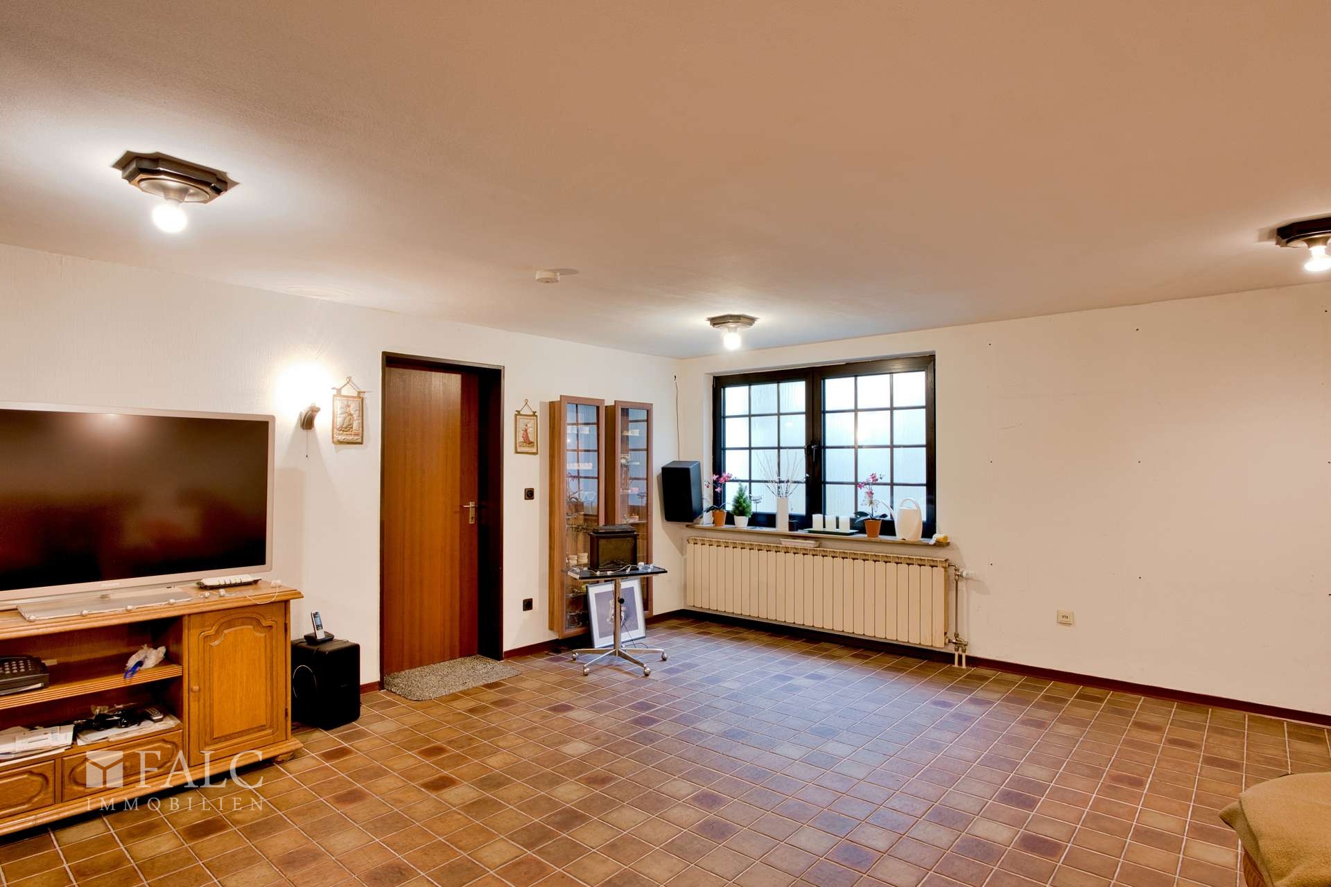 Wohnzimmer - UG