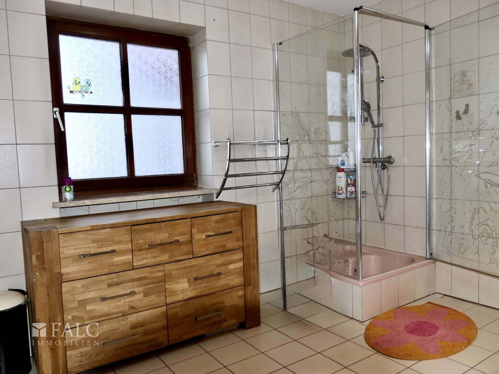 EG: Duschbadezimmer