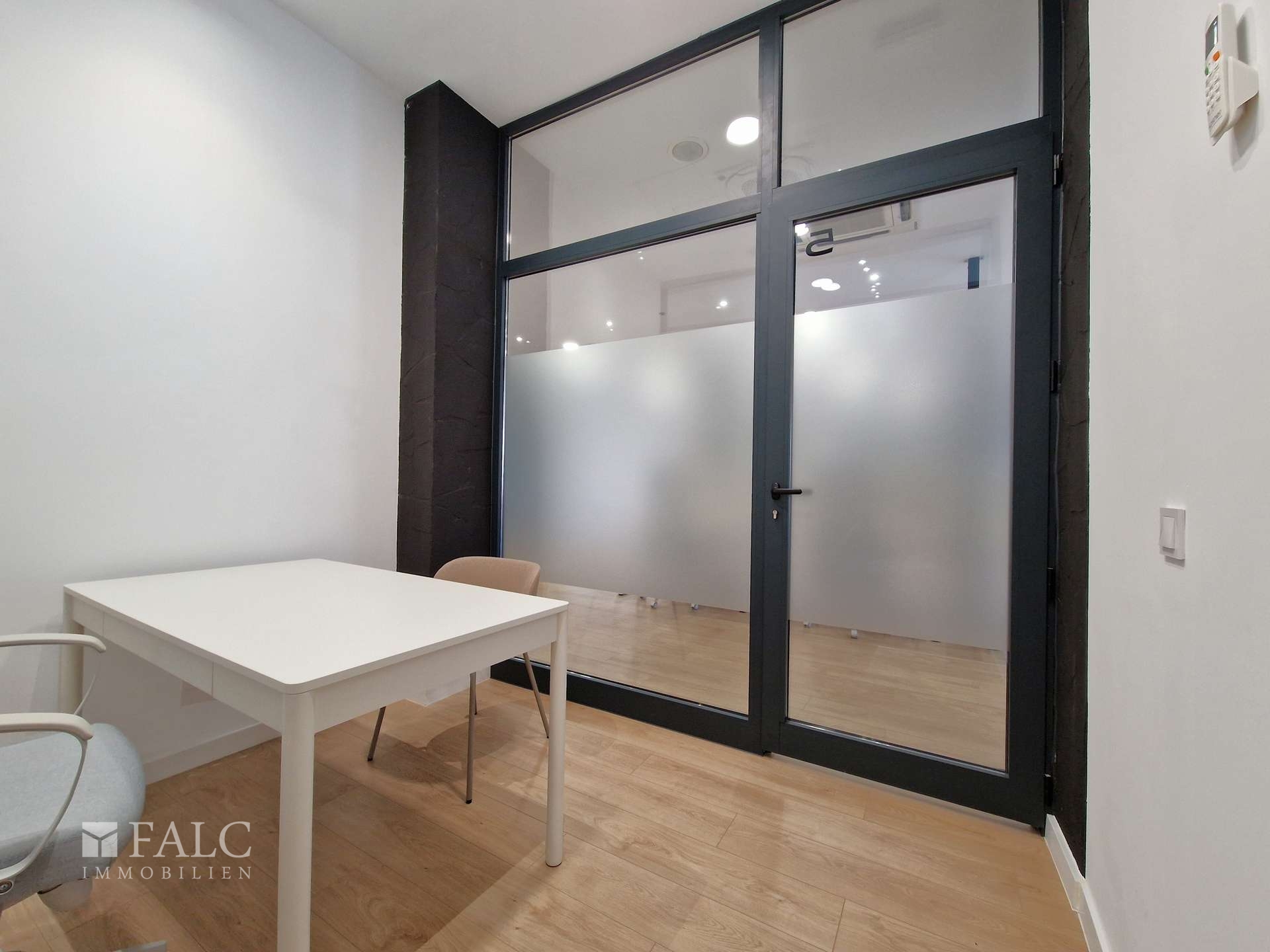 Einfaches Büro