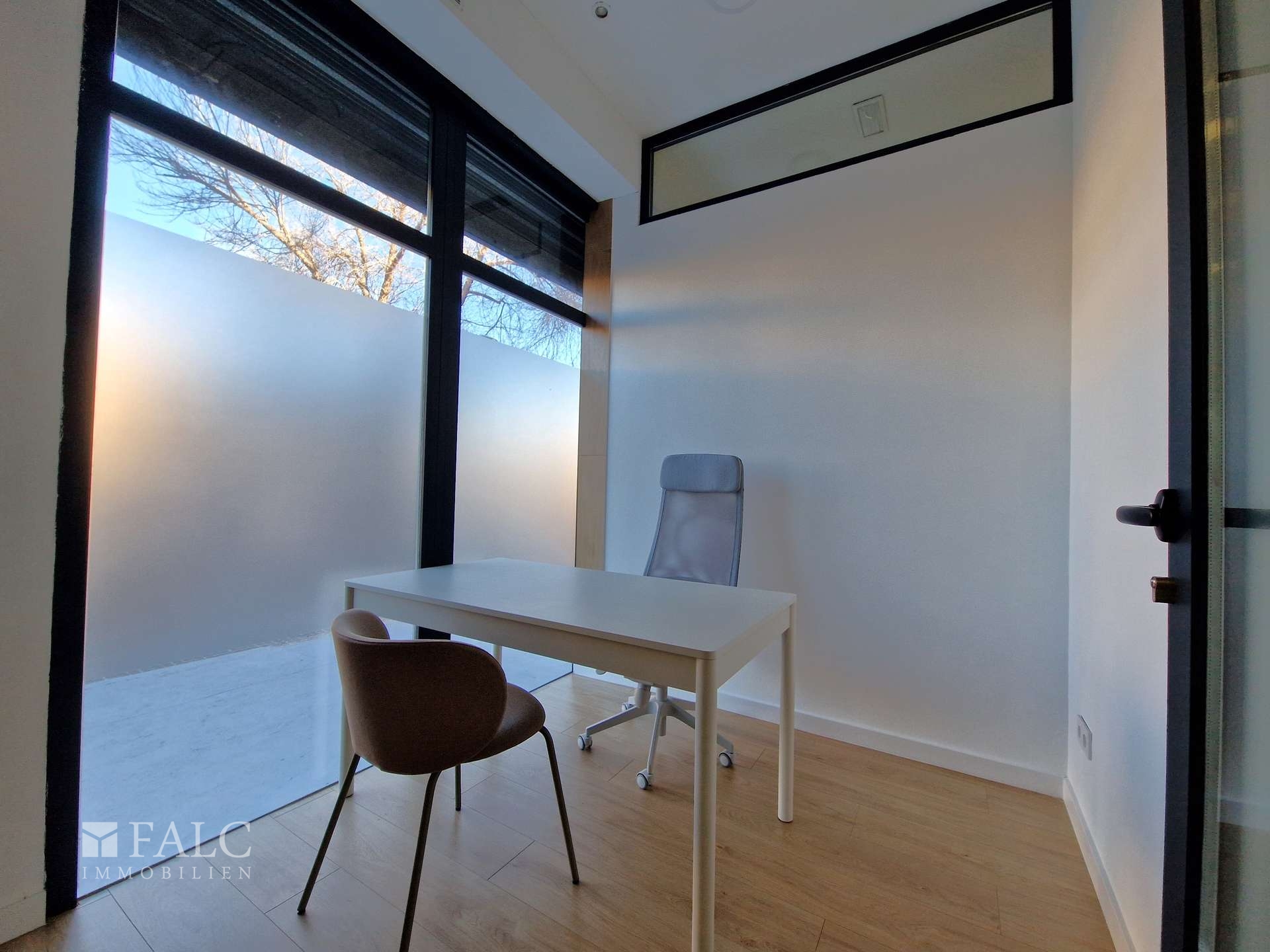 Einfaches Büro