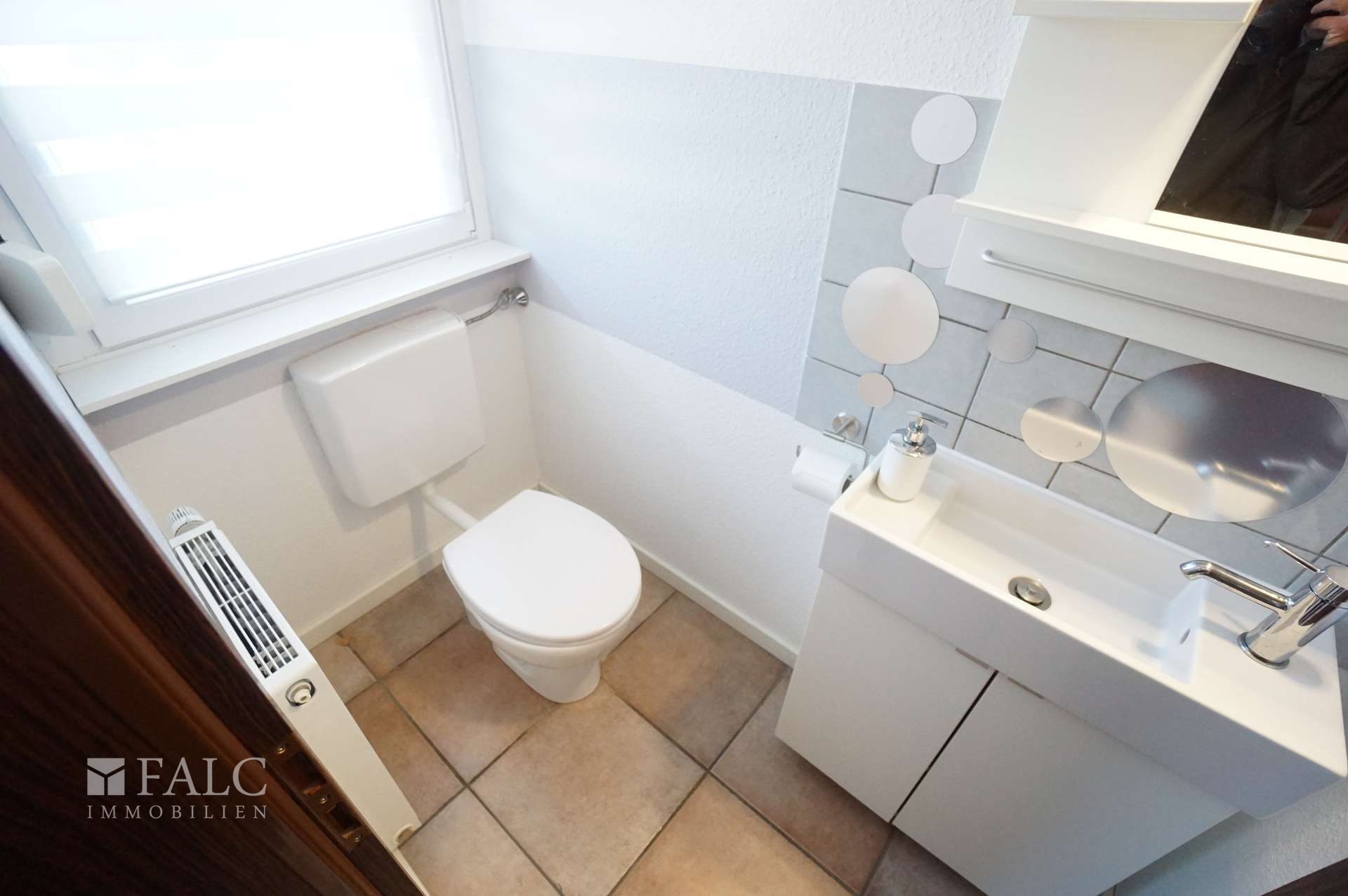 Gäste-WC EG