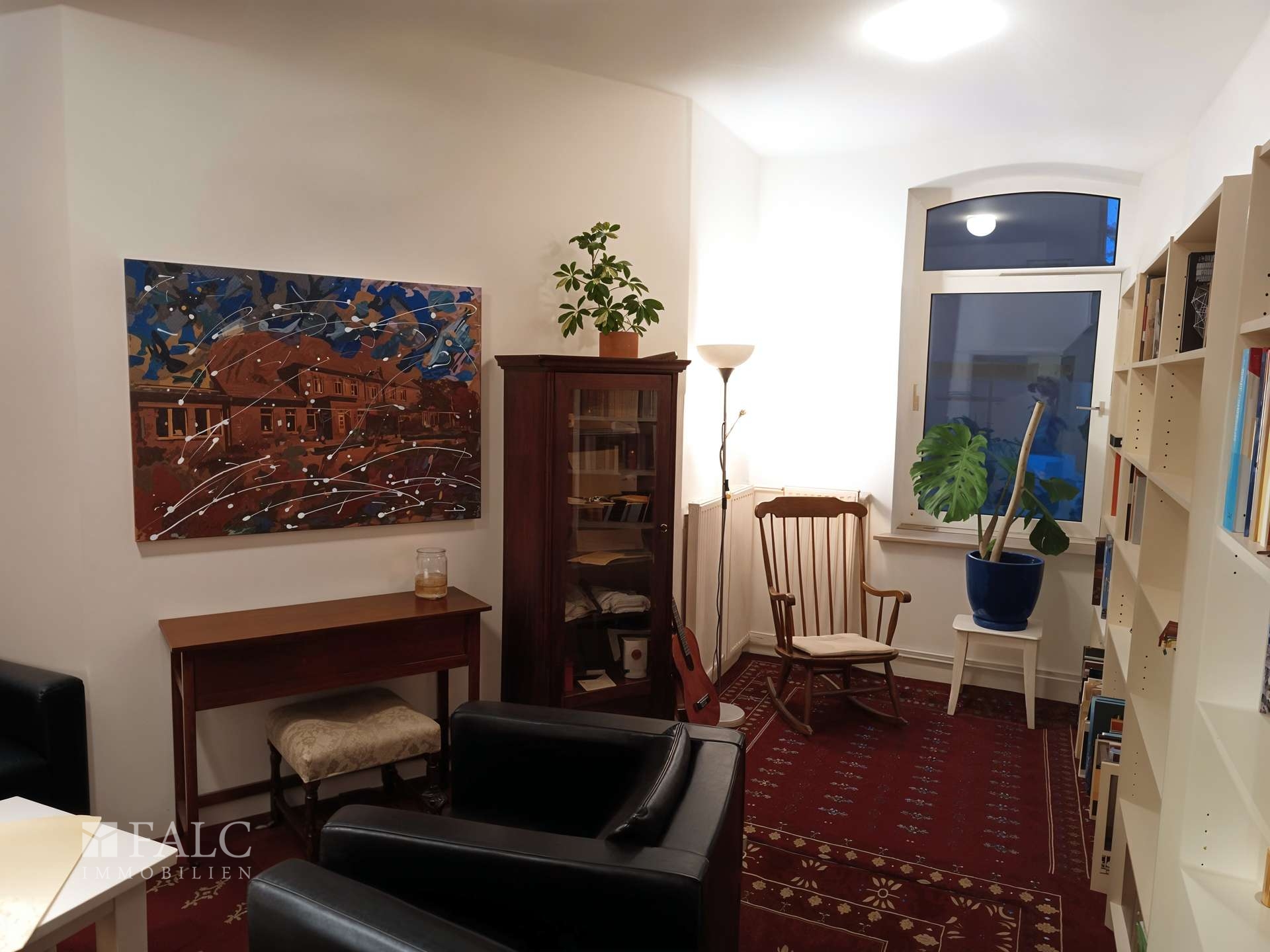 Kamin- und Bücherraum