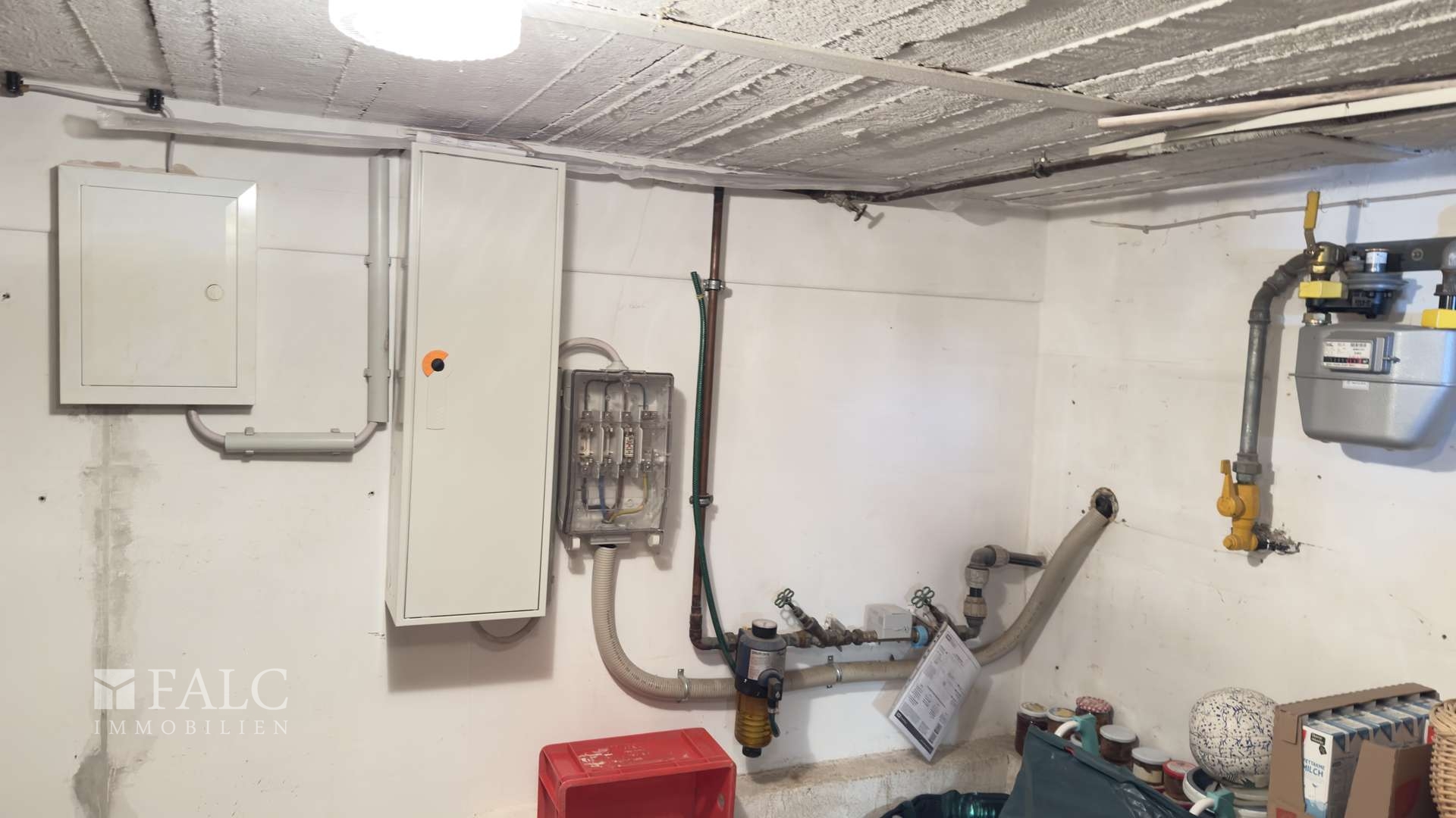 Elektro im Keller 
