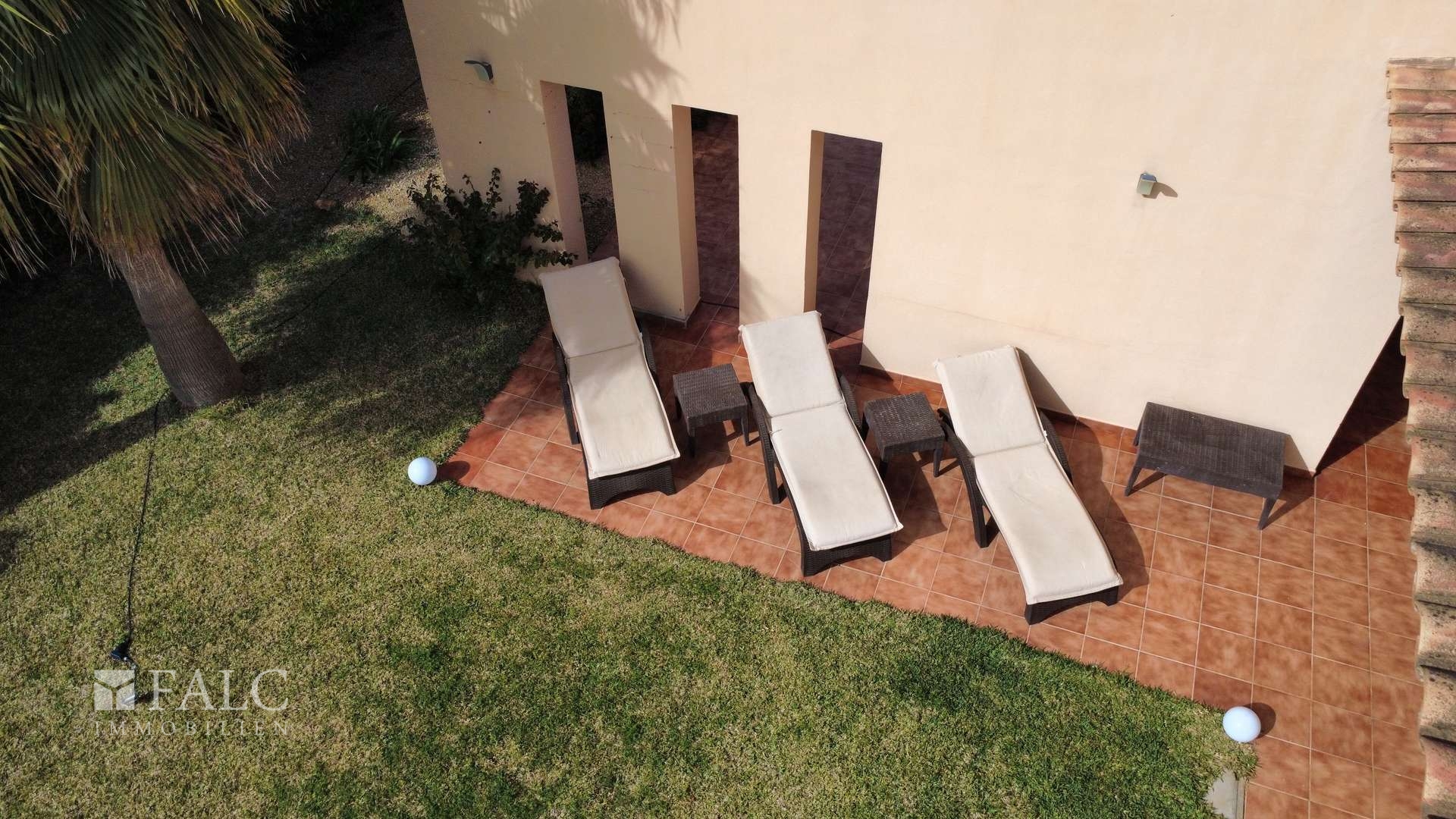 Lounge im Garten