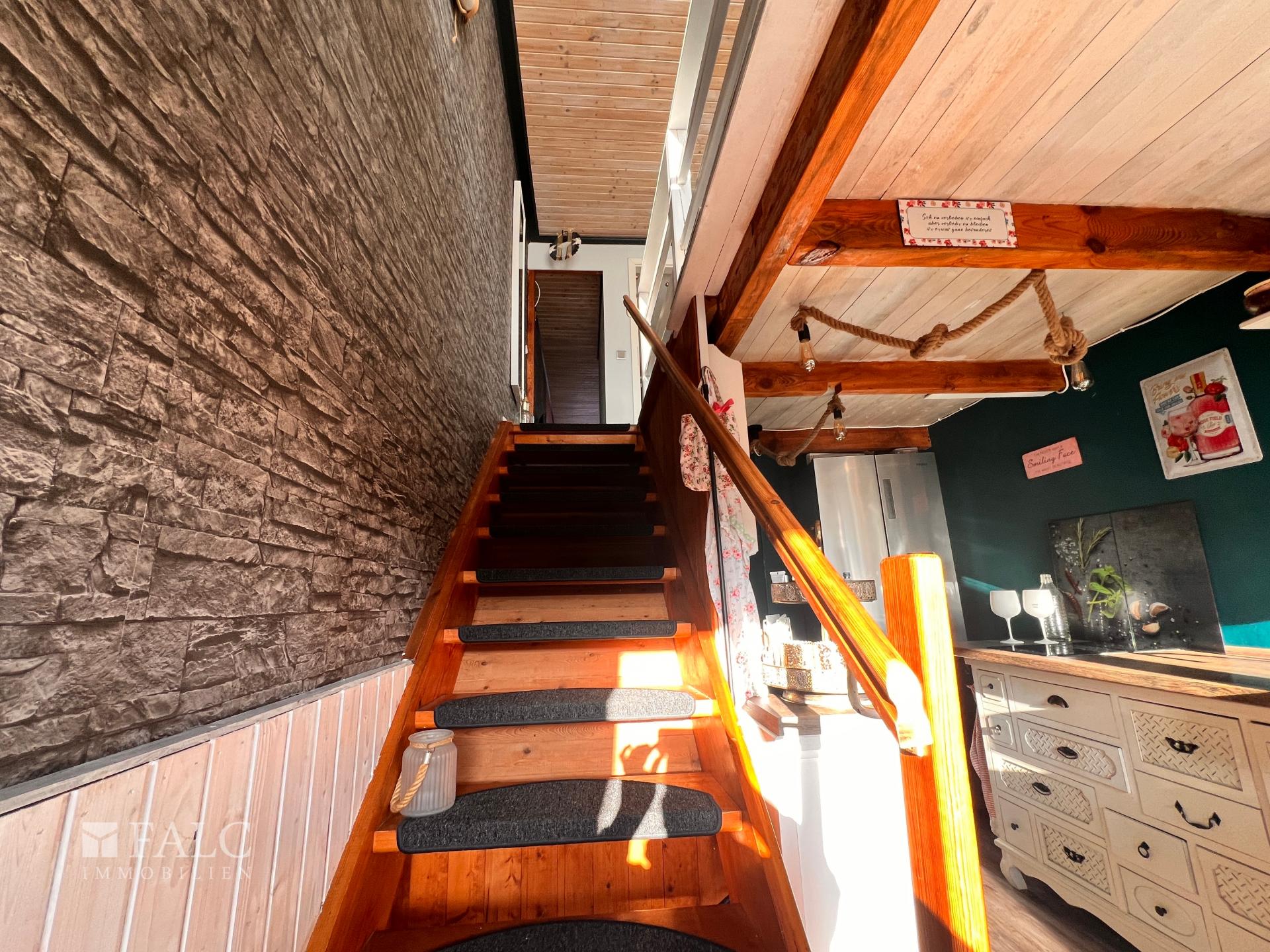 Treppe EG zu OG