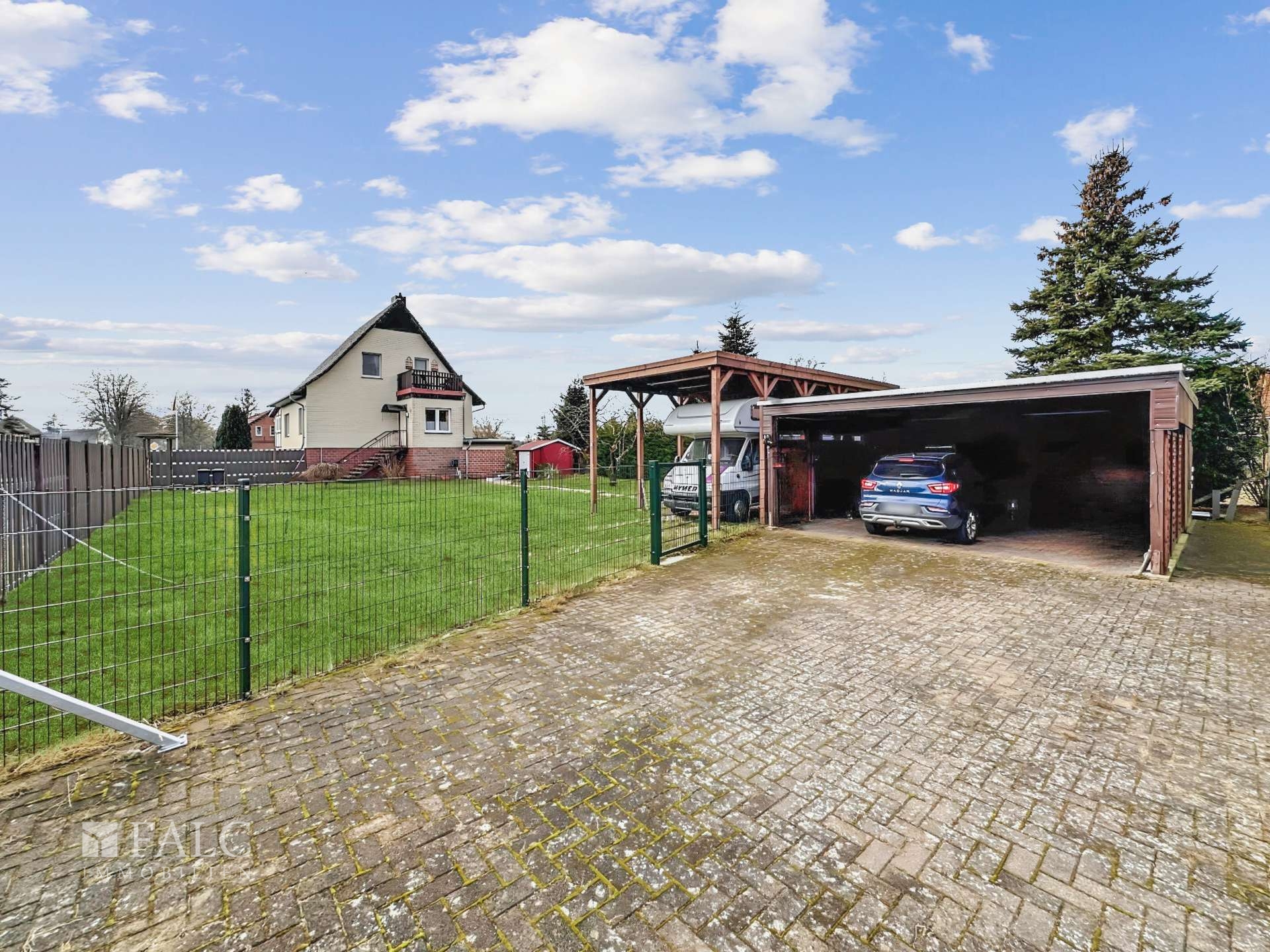 Carport