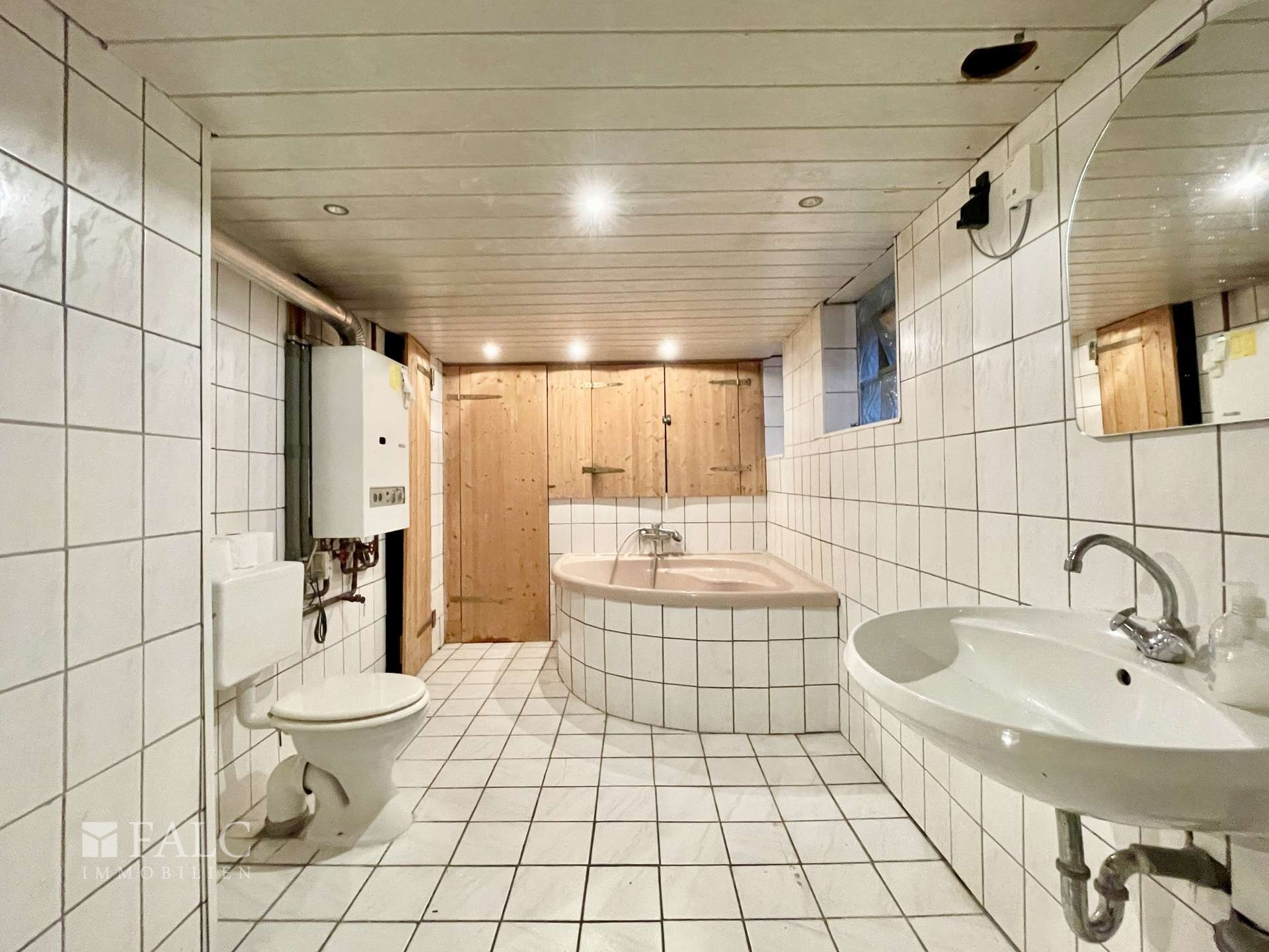 Badezimmer KG