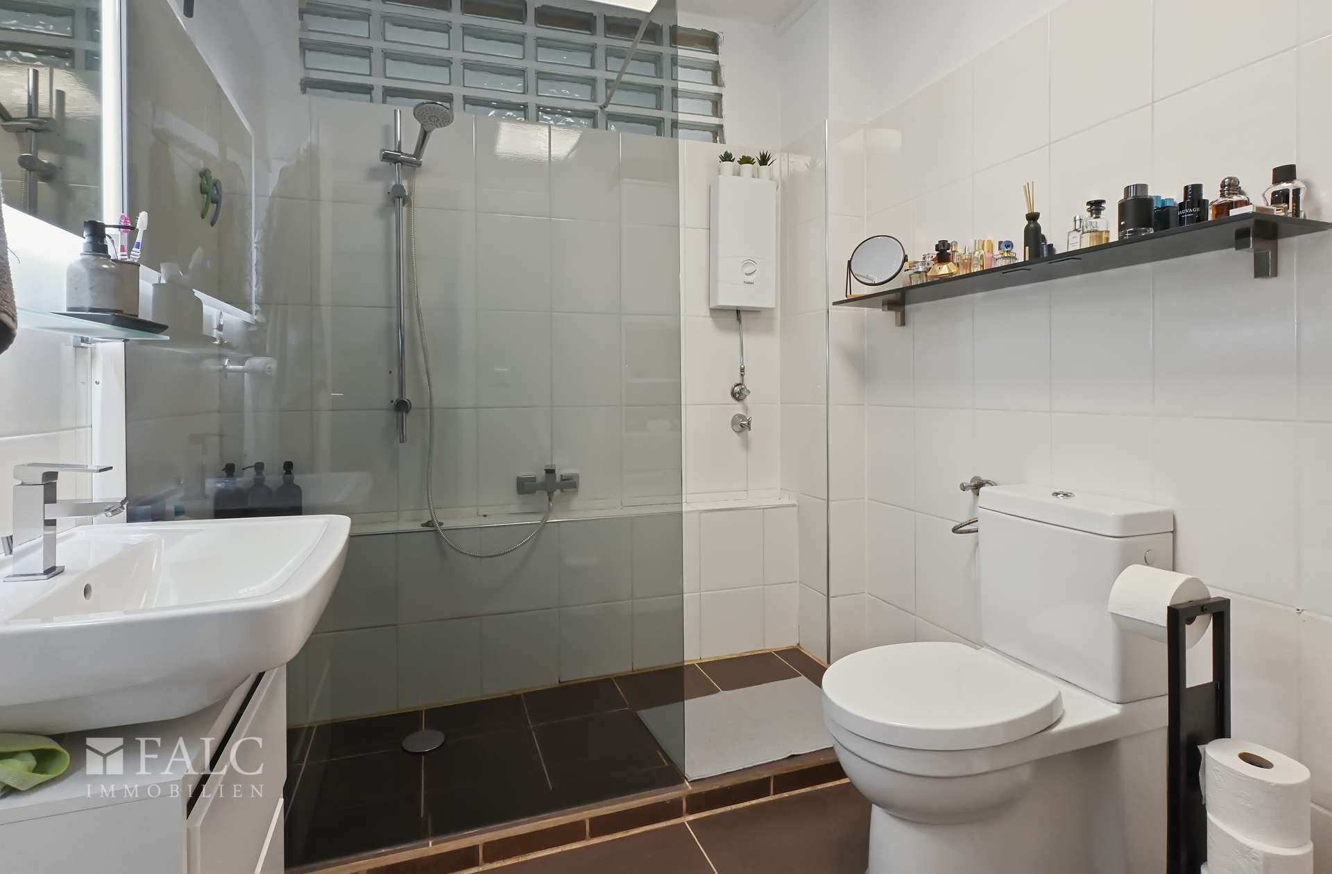 Badezimmer 1.OG